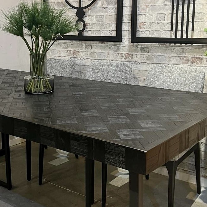 שולחן אוכל מלבני עץ שחור פישבון דגם רוני- אחרונים במלאי שולחן אוכל מלבני עץ שחור פישבון דגם רוני- אחרונים במלאי