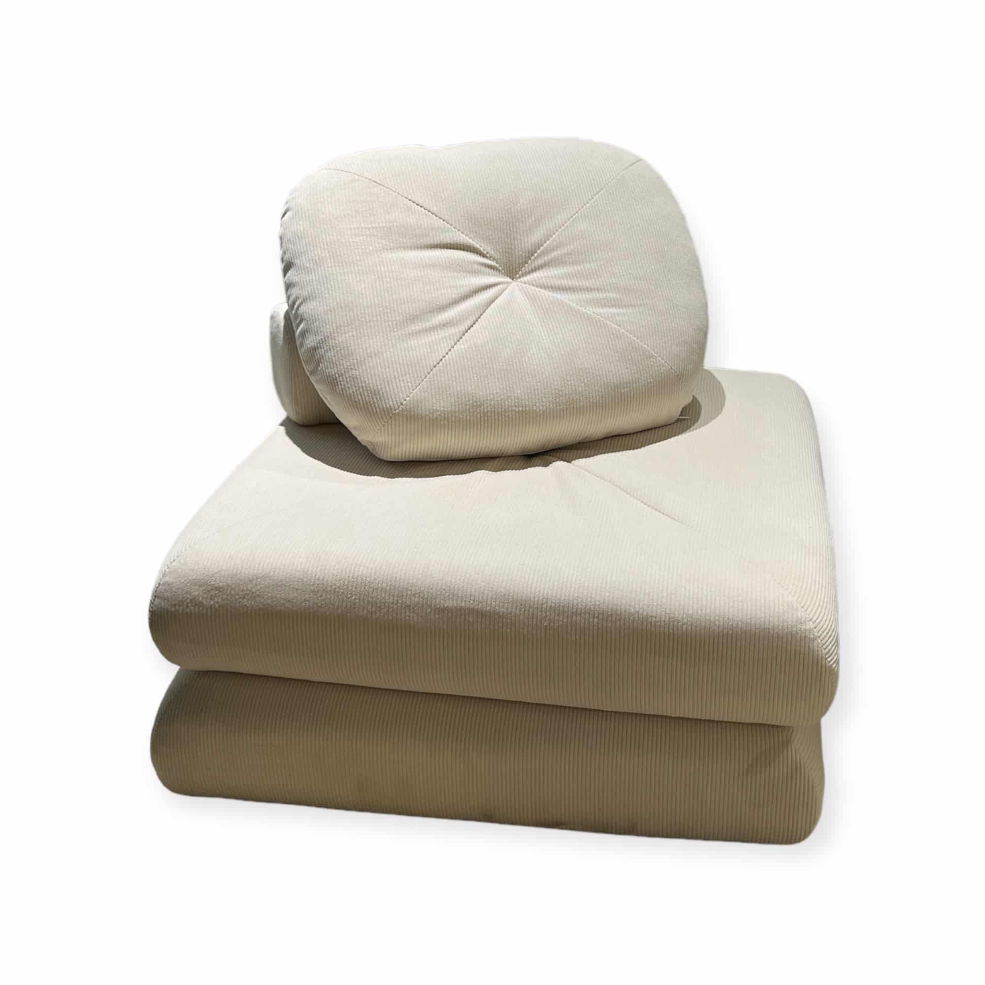 כורסא נפתחת למיטת אירוח שמנת דגם איקו כורסא נפתחת למיטת אירוח שמנת דגם איקו