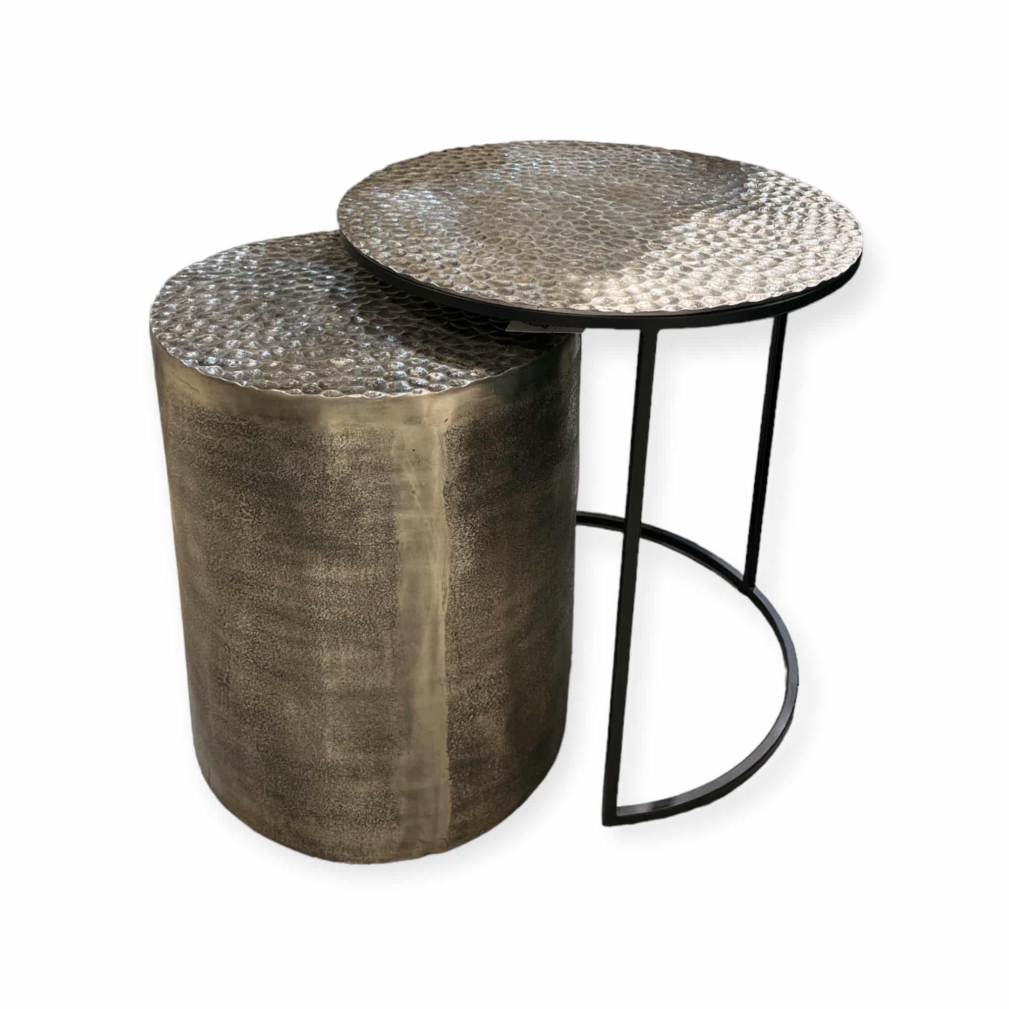 סט שולחנות צד עגולים רגל וצינור פיוטר וזהב דגם רויאל