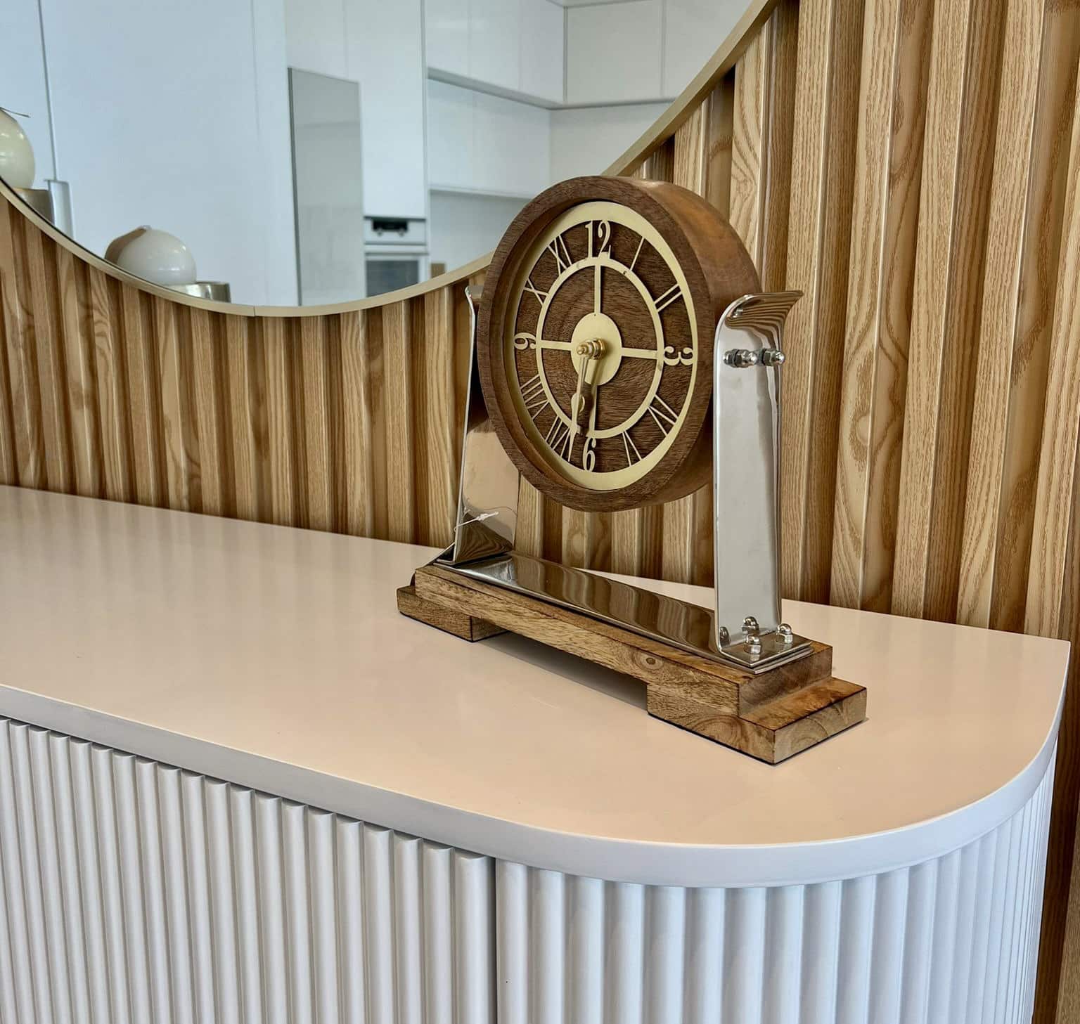 שעון שולחני עץ טבעי מסגרת זהב מעמד כסף עץ שעון שולחני עץ טבעי מסגרת זהב מעמד כסף עץ