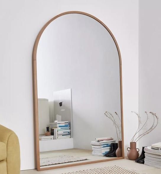 מראה חצי מעוגלת עץ דגם שחם מראה חצי מעוגלת עץ דגם שחם