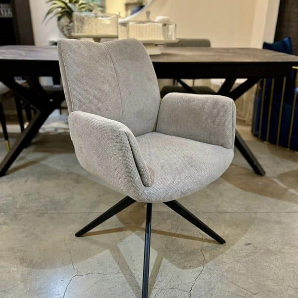 כיסא מעוצב ומפנק דגם קנקון