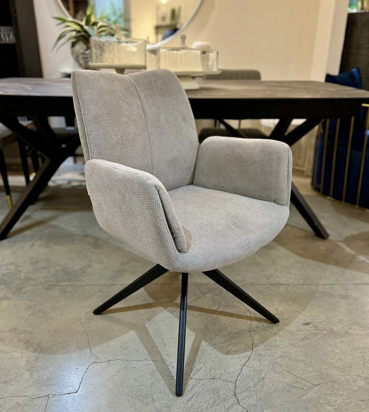 כיסא מעוצב ומפנק דגם קנקון כיסא מעוצב ומפנק דגם קנקון