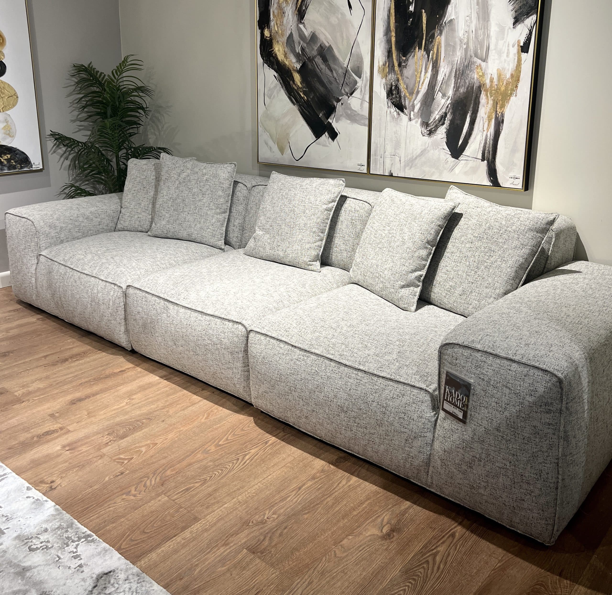 ספת רביצה מפנקת דגם בהאמס נוצות ספת רביצה מפנקת דגם בהאמס נוצות