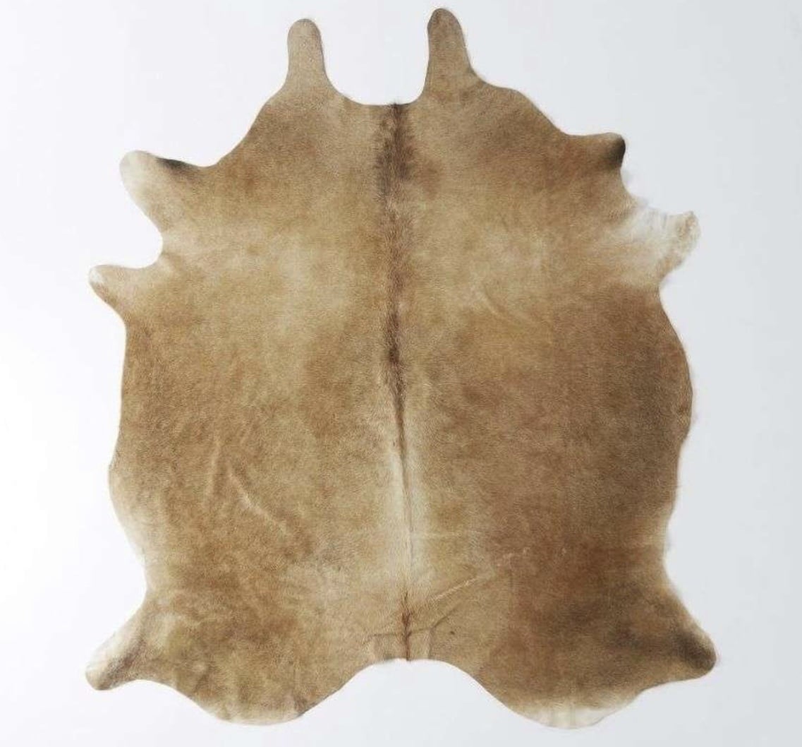 שטיח עור פרה טבעי חום
