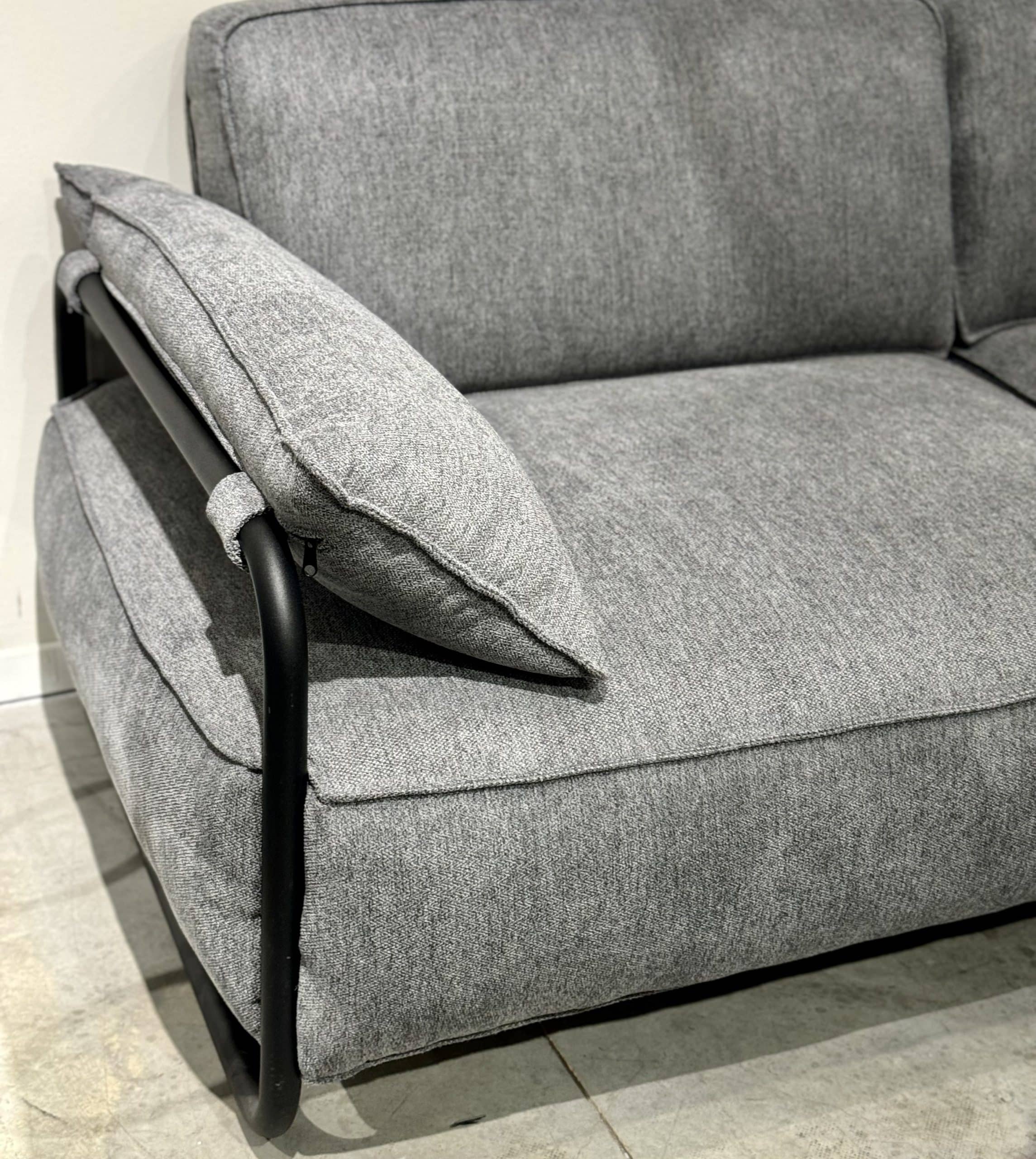 ספה דגם סורינטו מתצוגה!