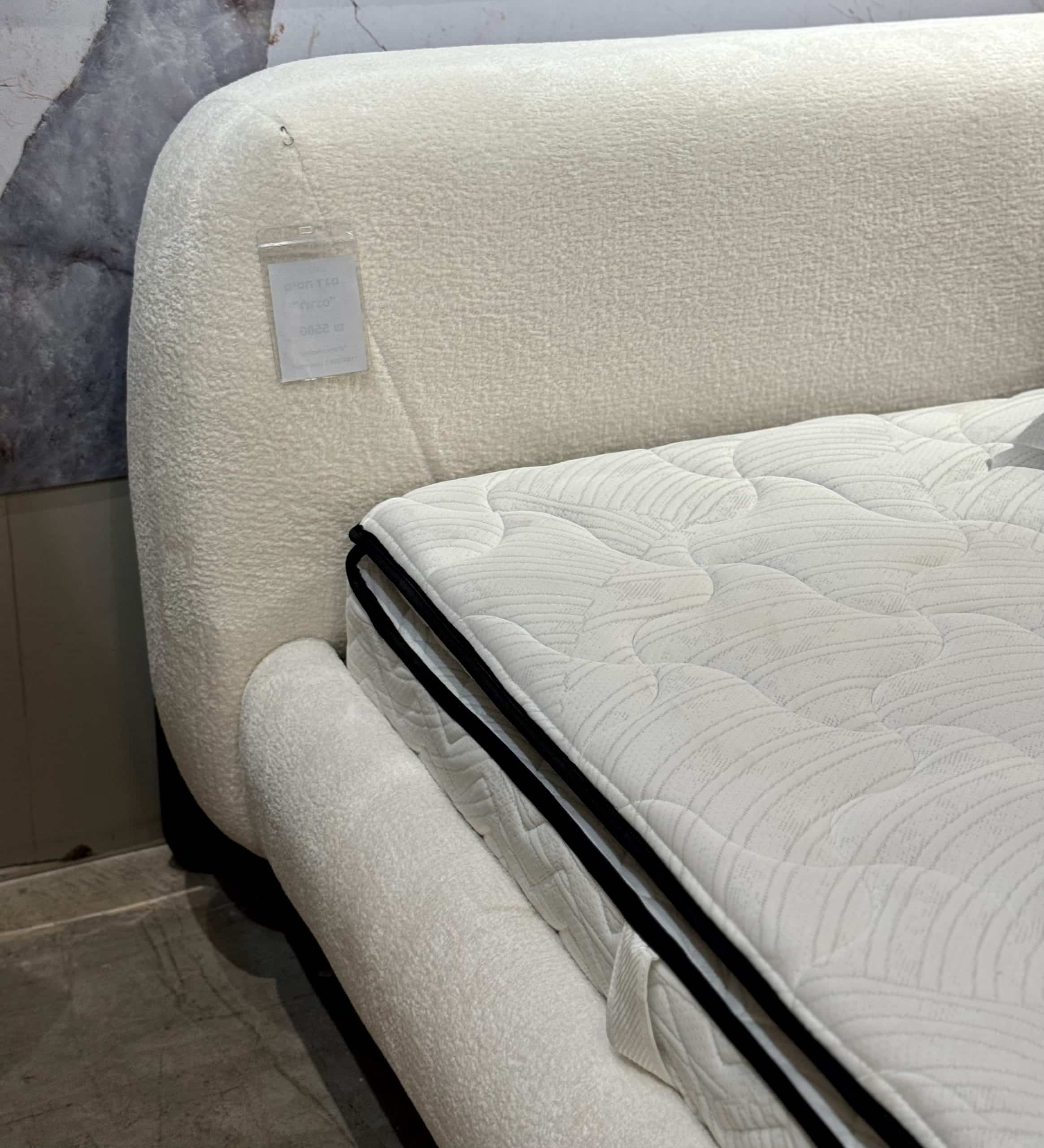 מיטה דגם לורנס מיטה דגם לורנס