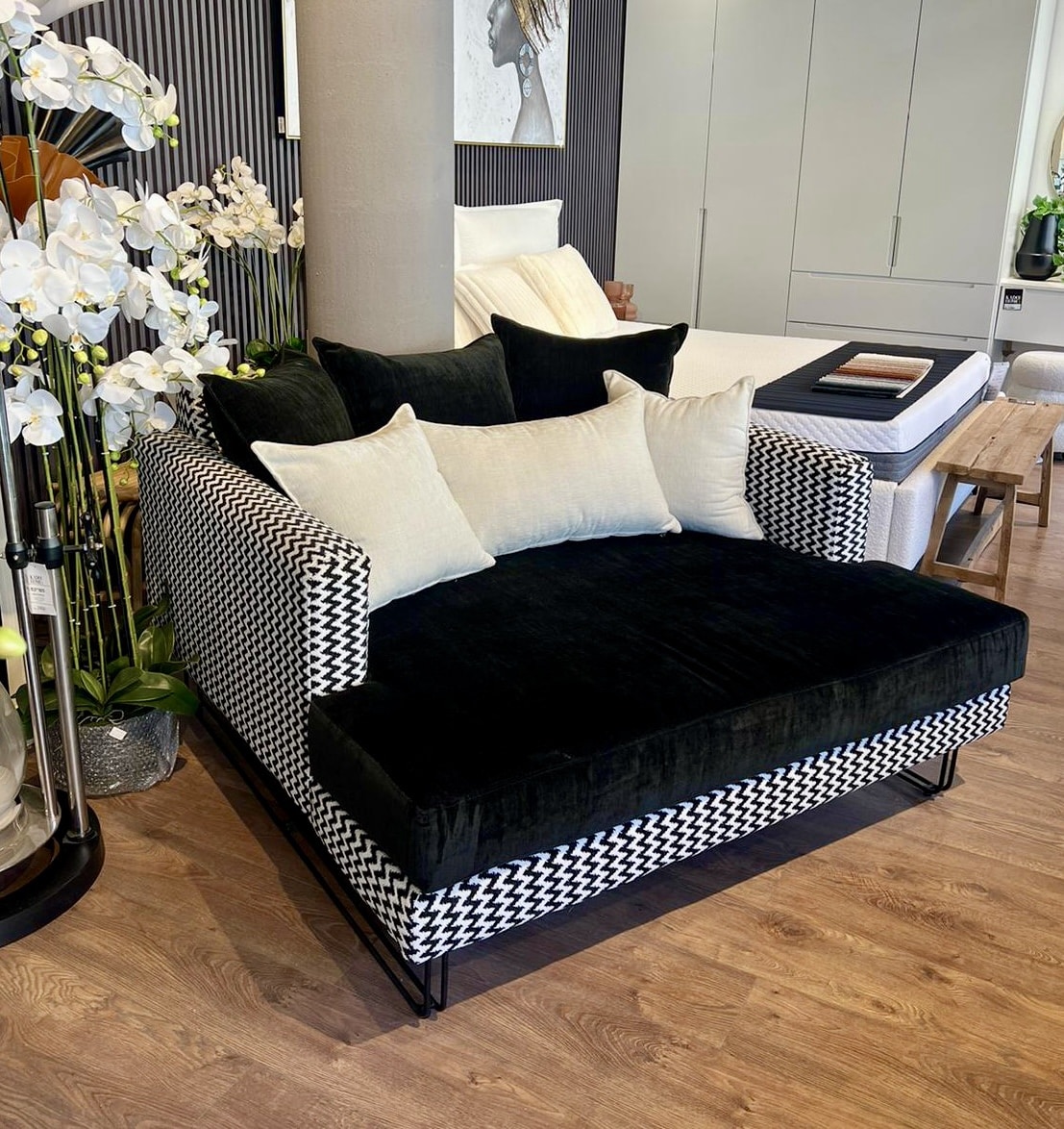 לאב סיט רכה ומפנקת דגם פאר לאב סיט רכה ומפנקת דגם פאר