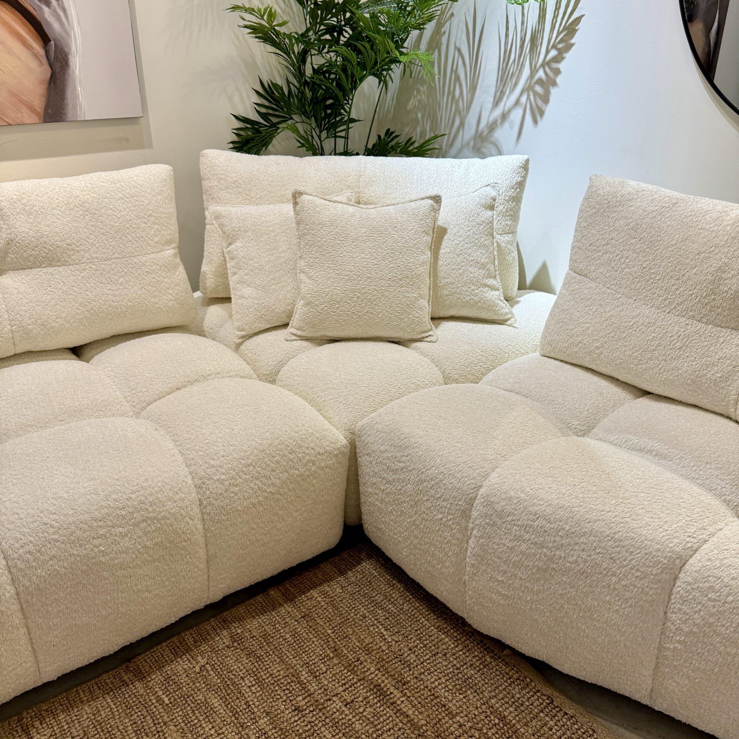 ספה פינתית מודולרית עם גב מתכוונן דגם ניקיטה בעיצוב אישי