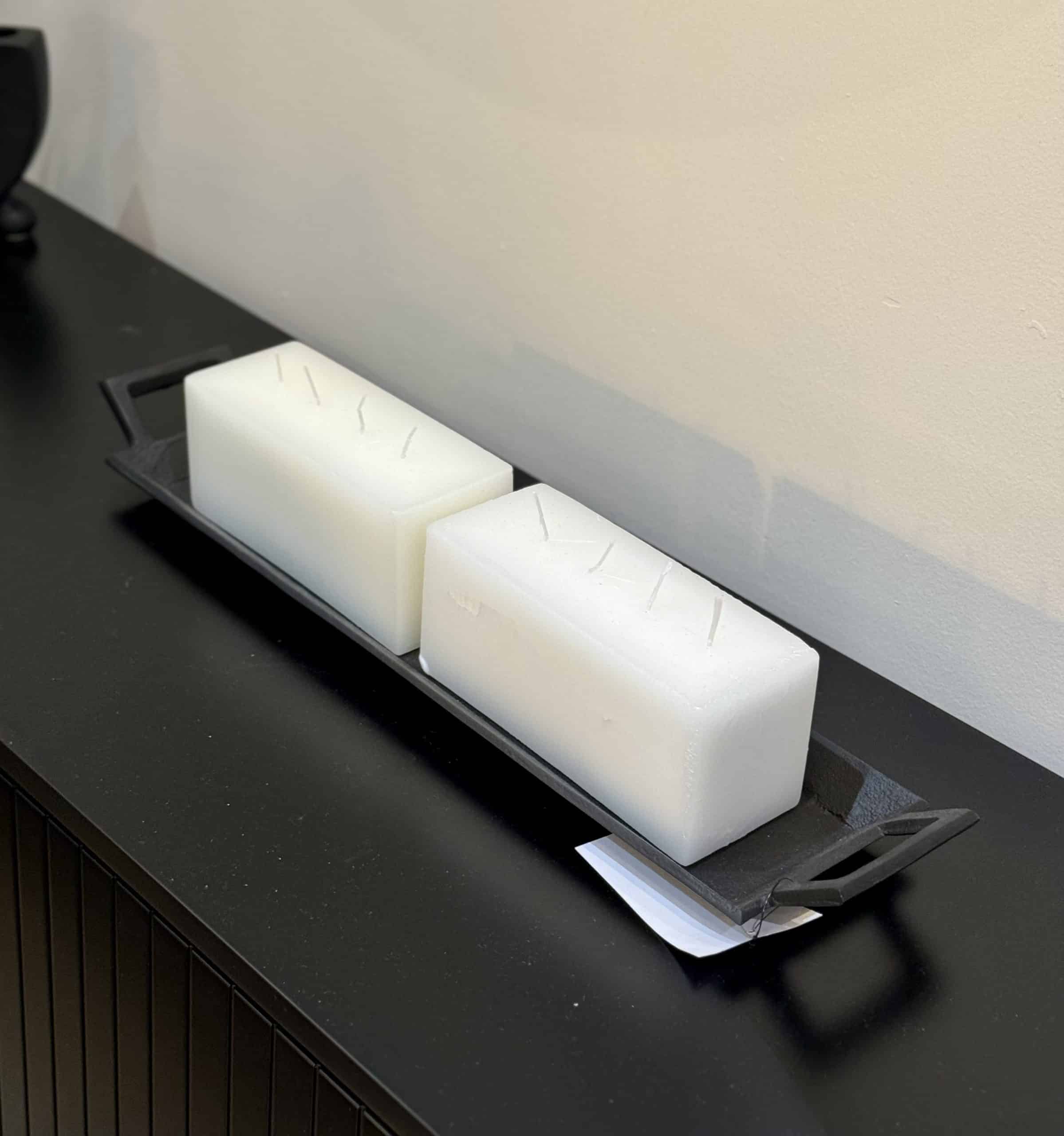 מגש מלבני אינגליש שחור דגם רויאל מגש מלבני אינגליש שחור דגם רויאל