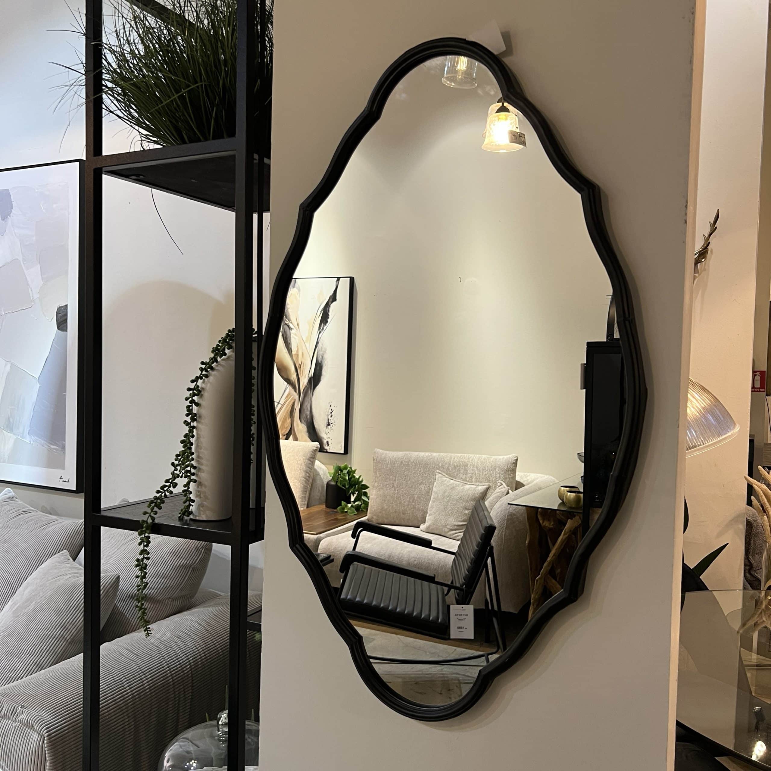 מראה מסגרת ברזל שחור דגם בלה