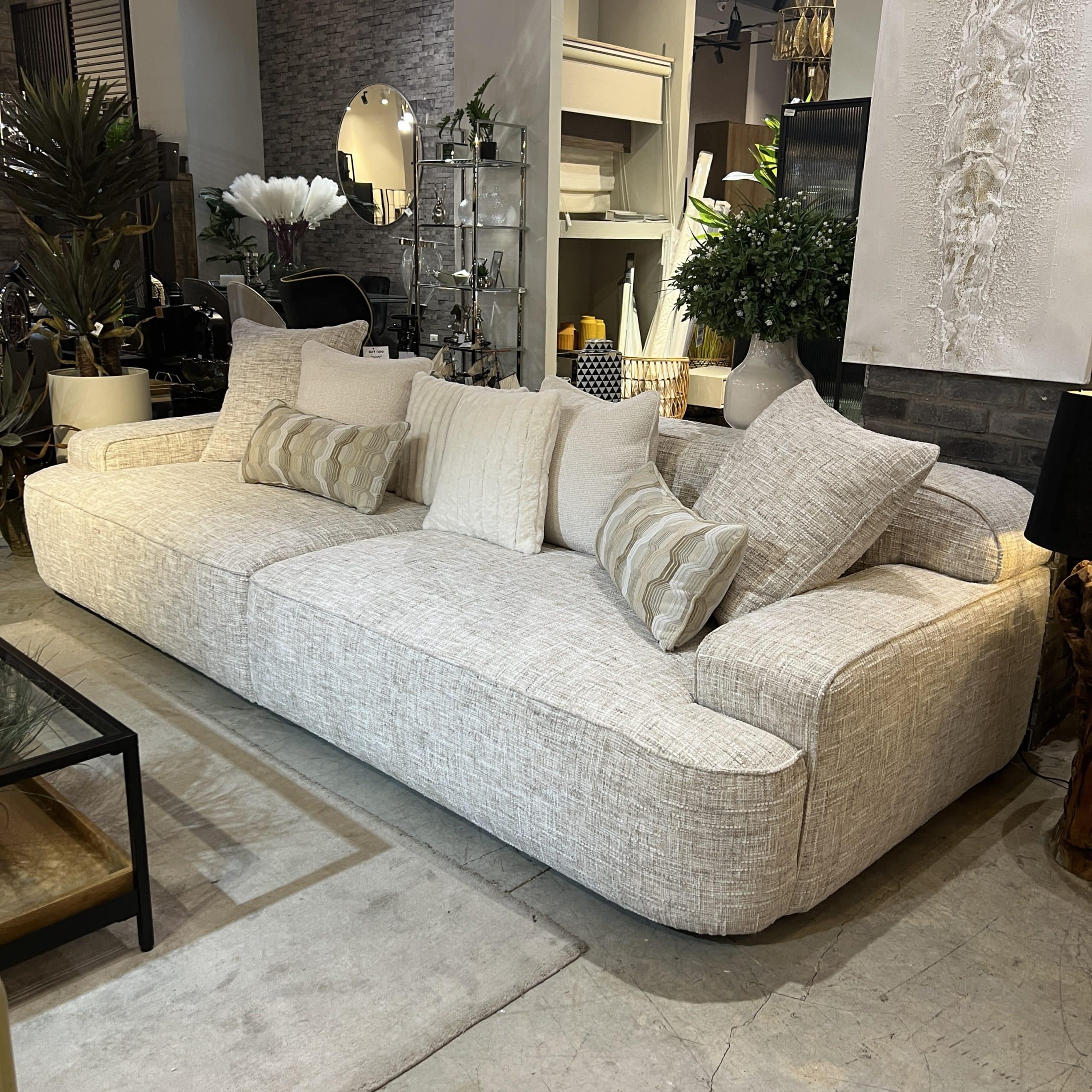 ספה קלאסית לסלון דגם ליזה ספה קלאסית לסלון דגם ליזה