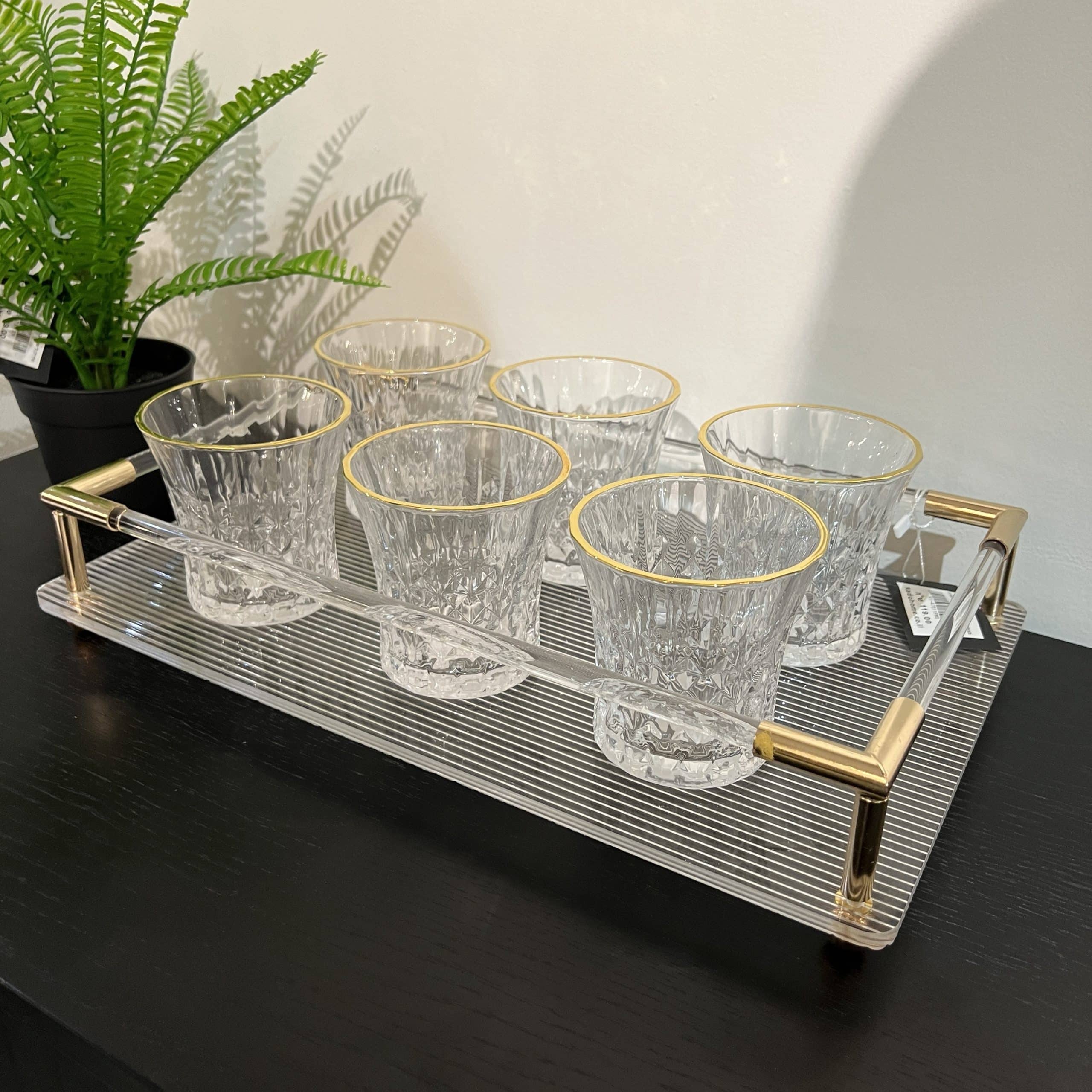 סט 6 כוסות שתיה קרה זכוכית מעויינים ועיטורי זהב סט 6 כוסות שתיה קרה זכוכית מעויינים ועיטורי זהב