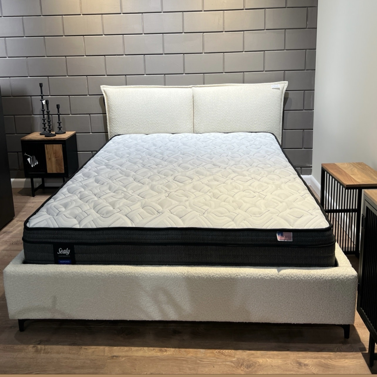 מיטה מעוצבת דגם סוהו מיטה מעוצבת דגם סוהו