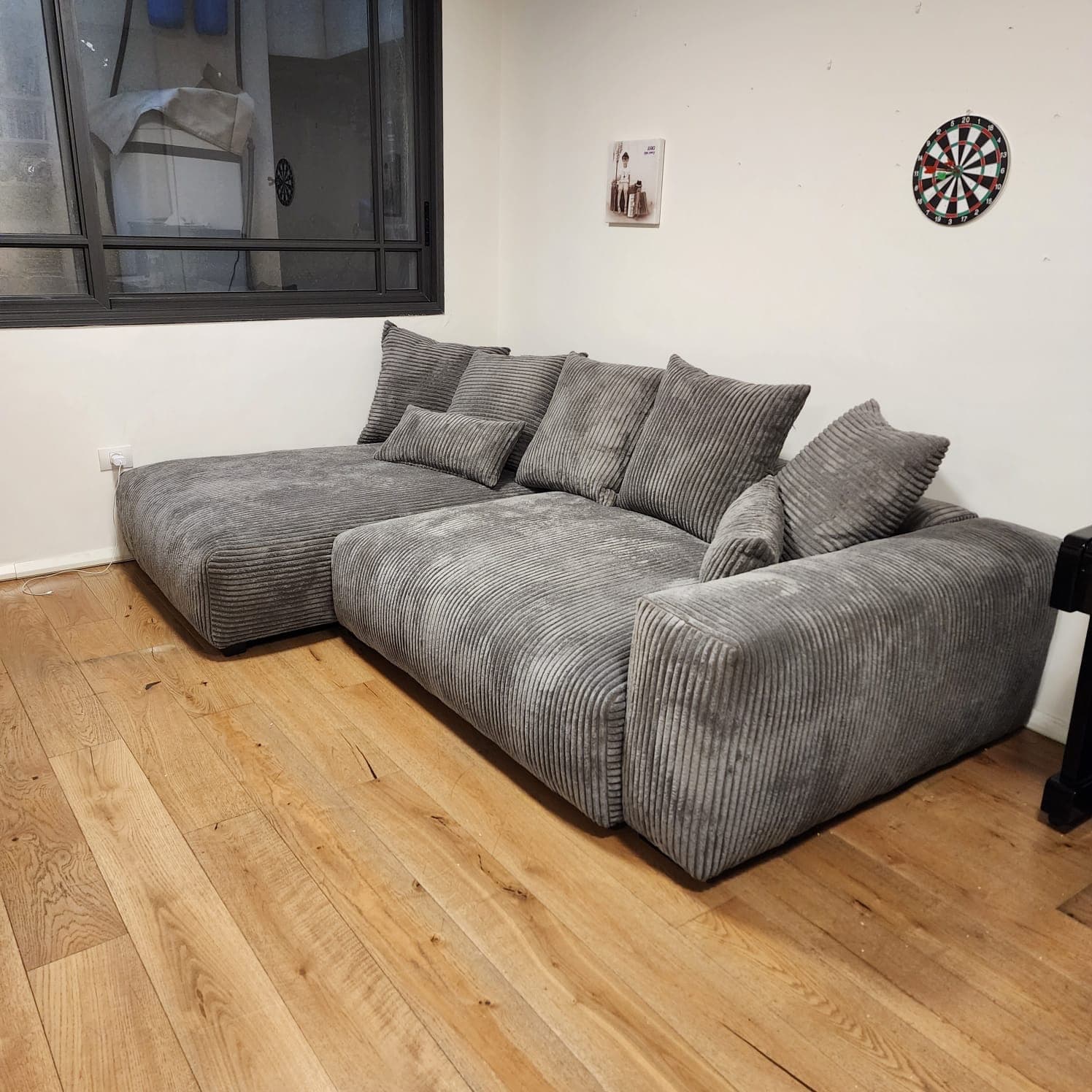 ספה מעוצבת דגם אסטון בעיצוב אישי