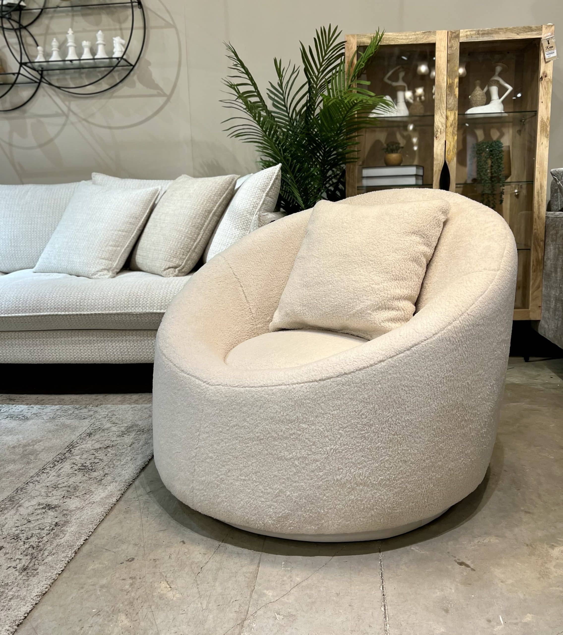 כורסא מעוגלת דגם סופיה כורסא מעוגלת דגם סופיה