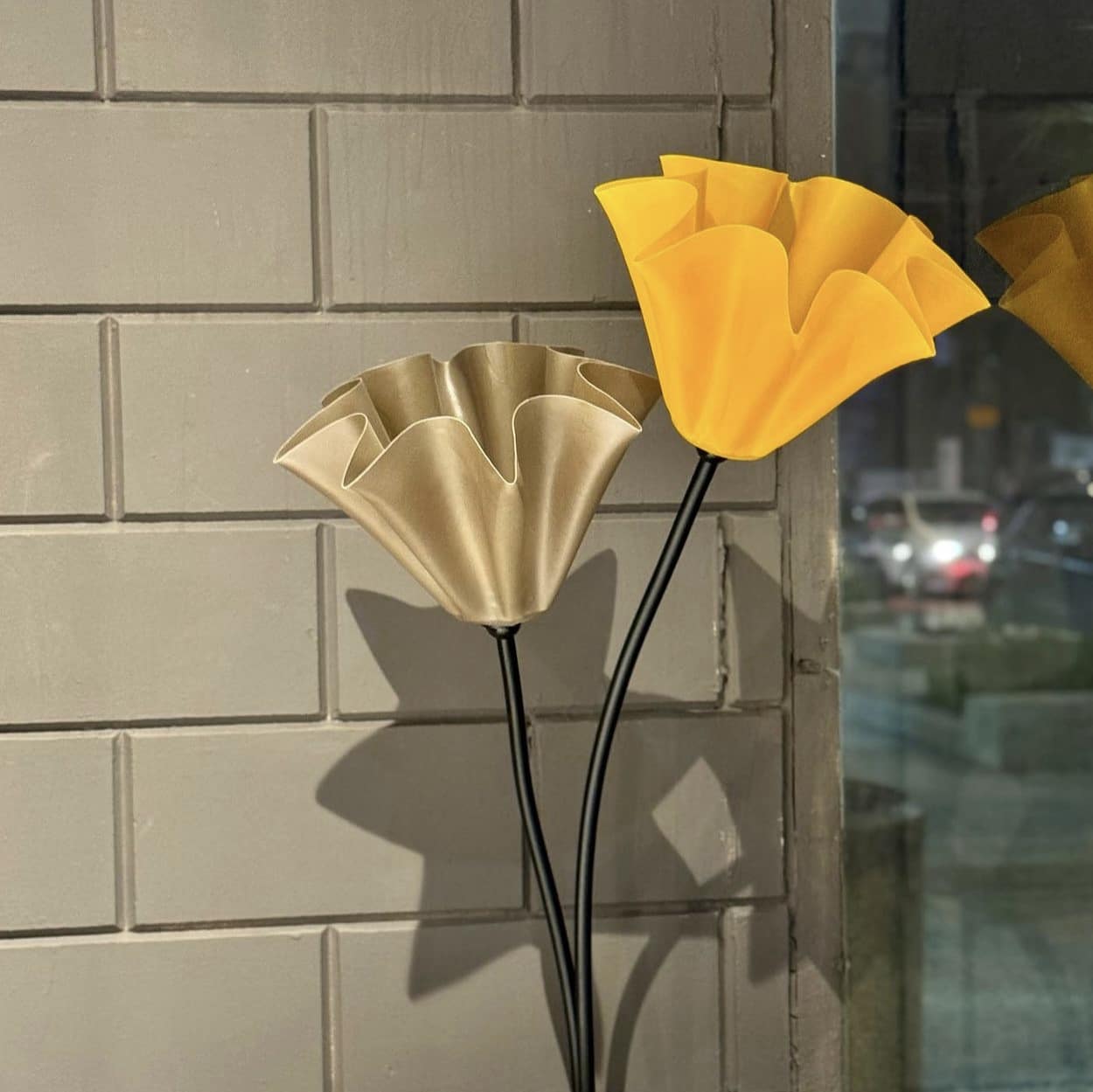 מנורת פרחים 2 קנים