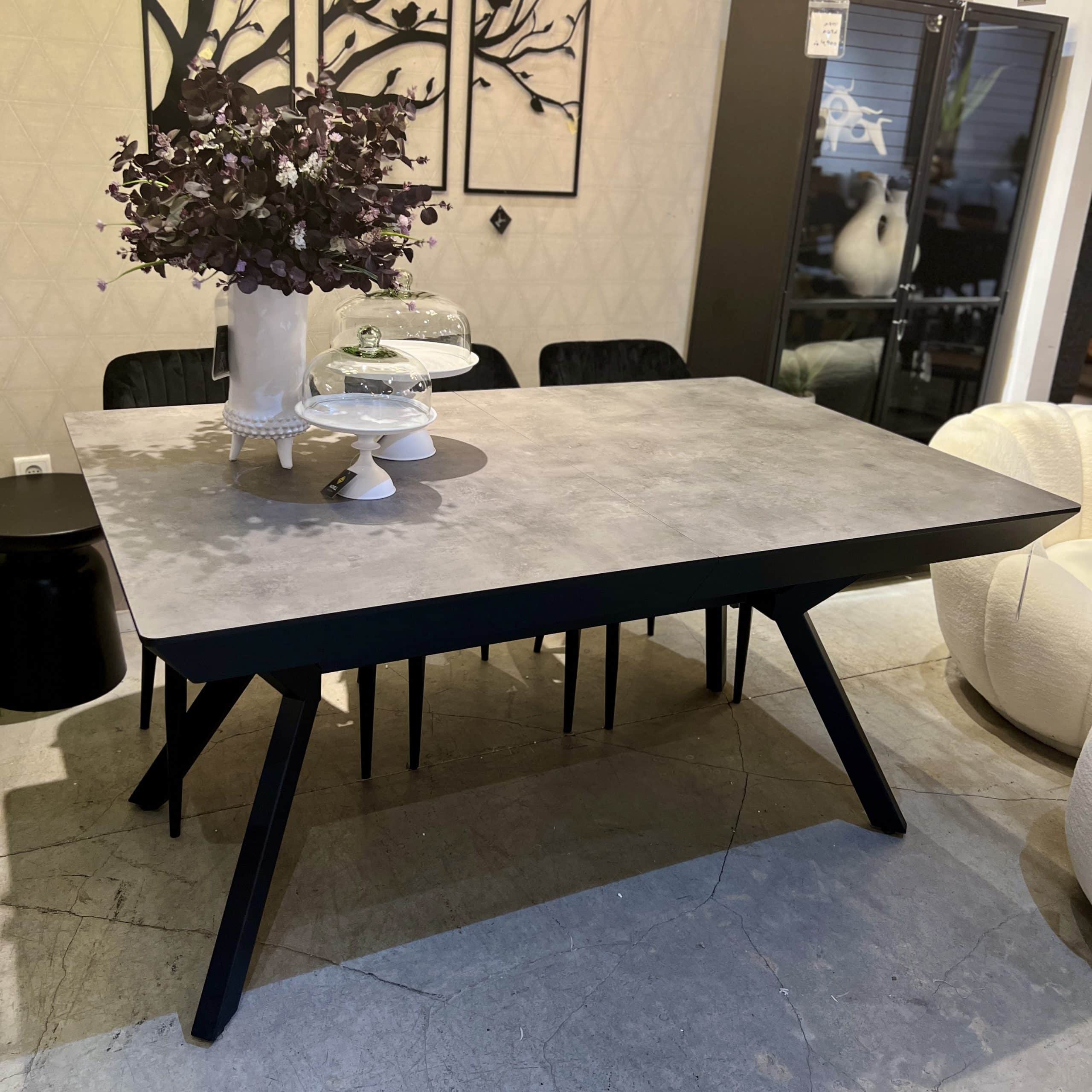 שולחן פינת אוכל דגם מנגו 160/100 נפתח ל-200לענק!! - חיסול מתצוגה! שולחן פינת אוכל דגם מנגו 160/100 נפתח ל-200לענק!! - חיסול מתצוגה!