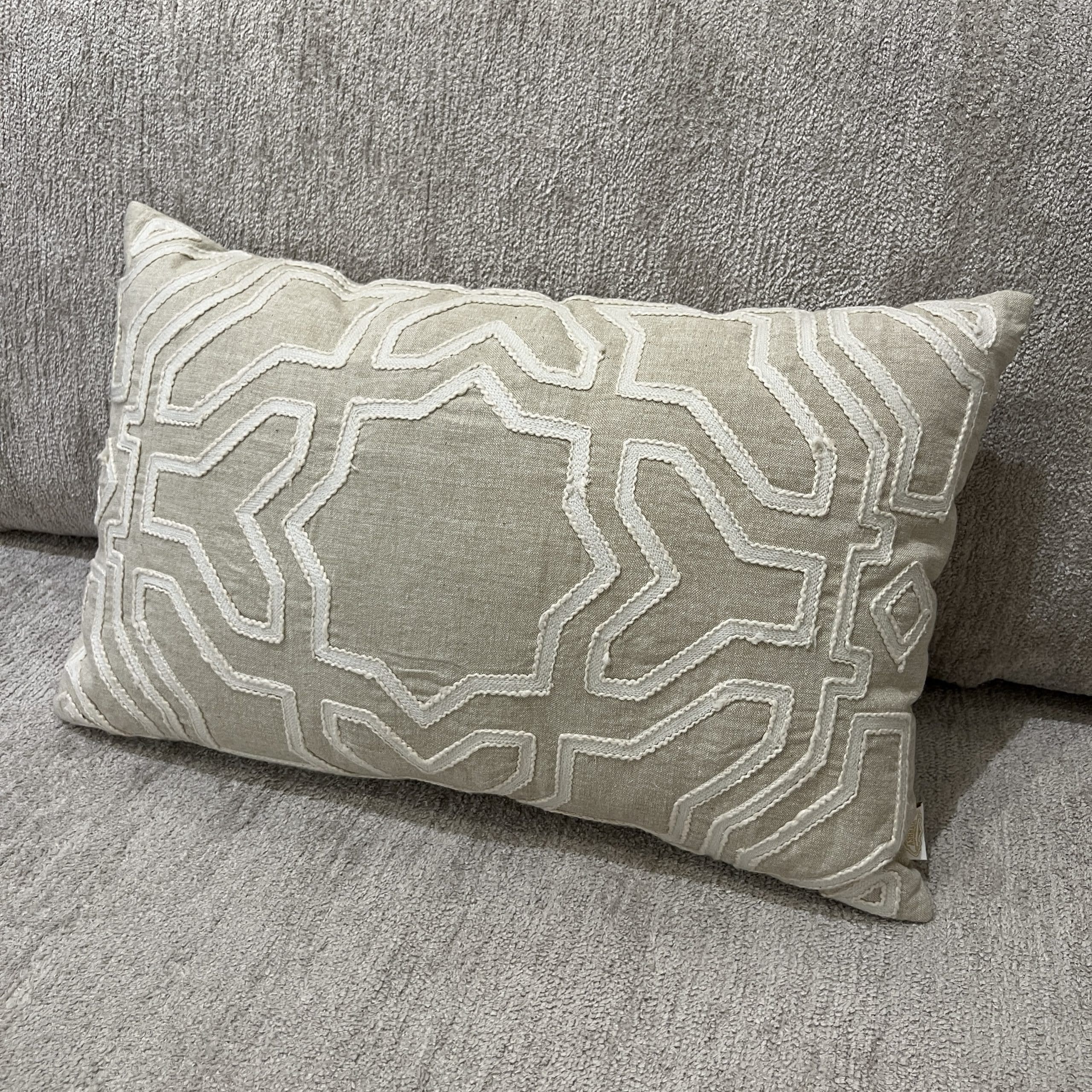 כרית דגם מאסימו אבן כרית דגם מאסימו אבן