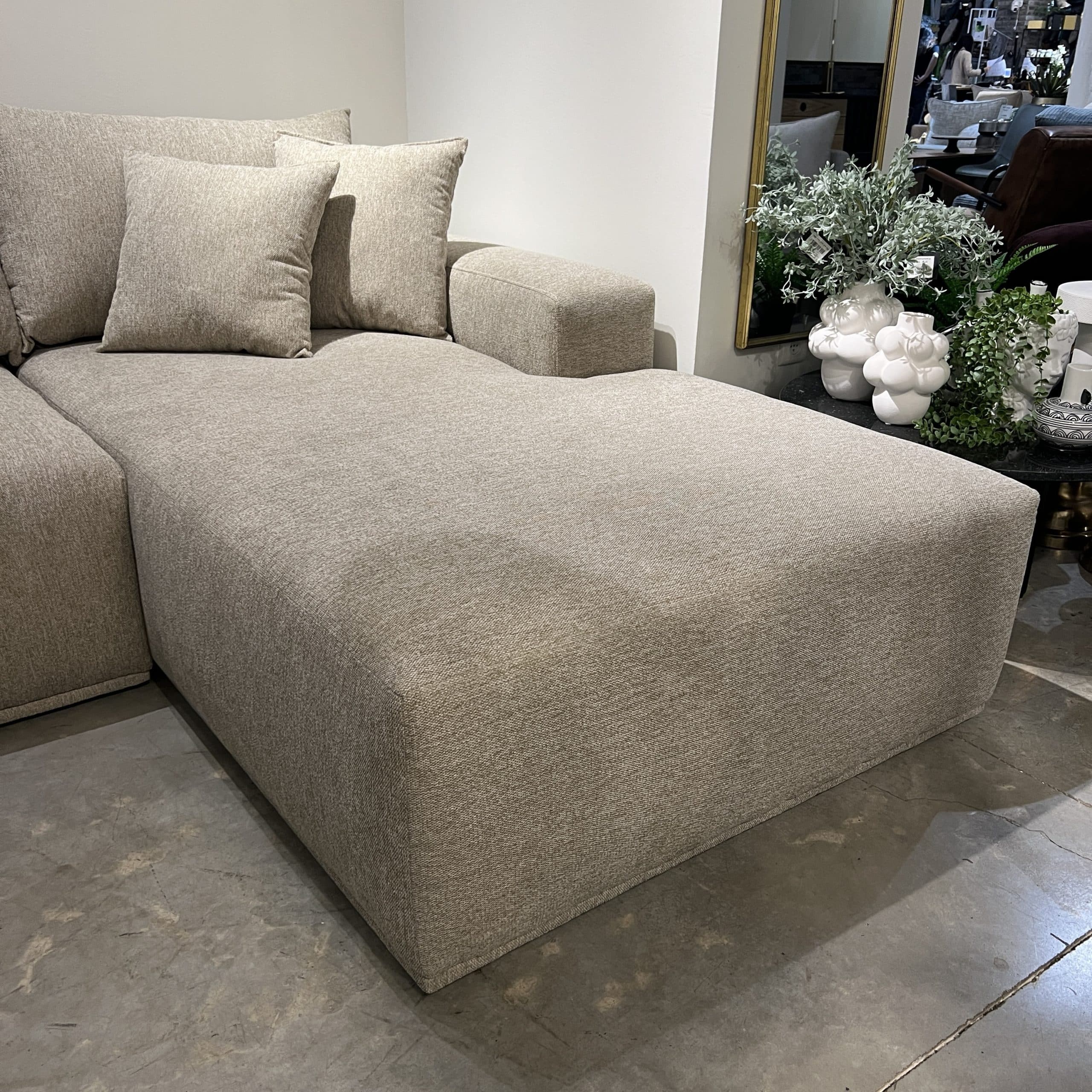 ספה פינתית מפנקת דגם נאיה ספה פינתית מפנקת דגם נאיה