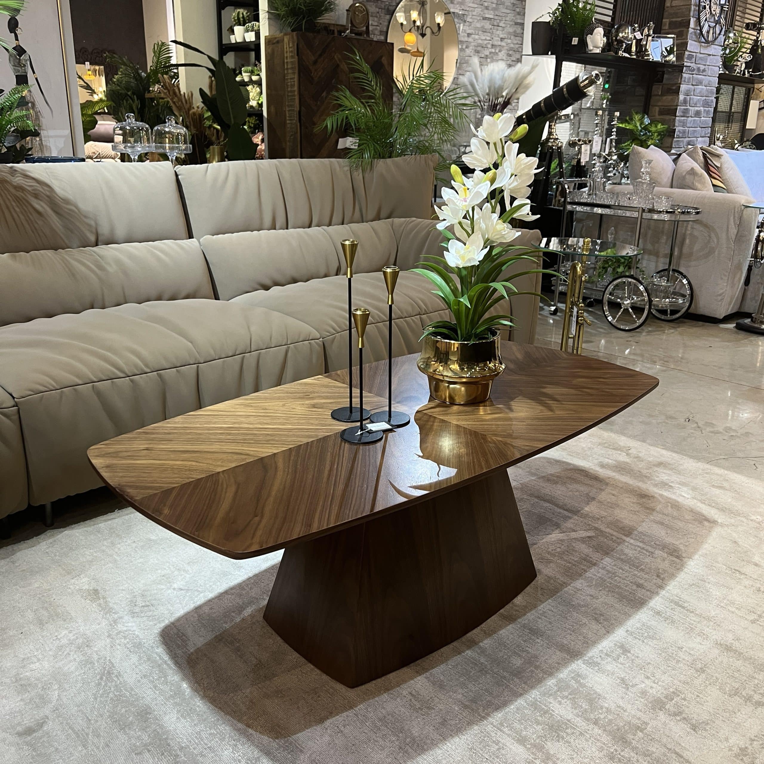 שולחן סלון מלבני דגם ווד קימי אגוז אמריקאי שולחן סלון מלבני דגם ווד קימי אגוז אמריקאי