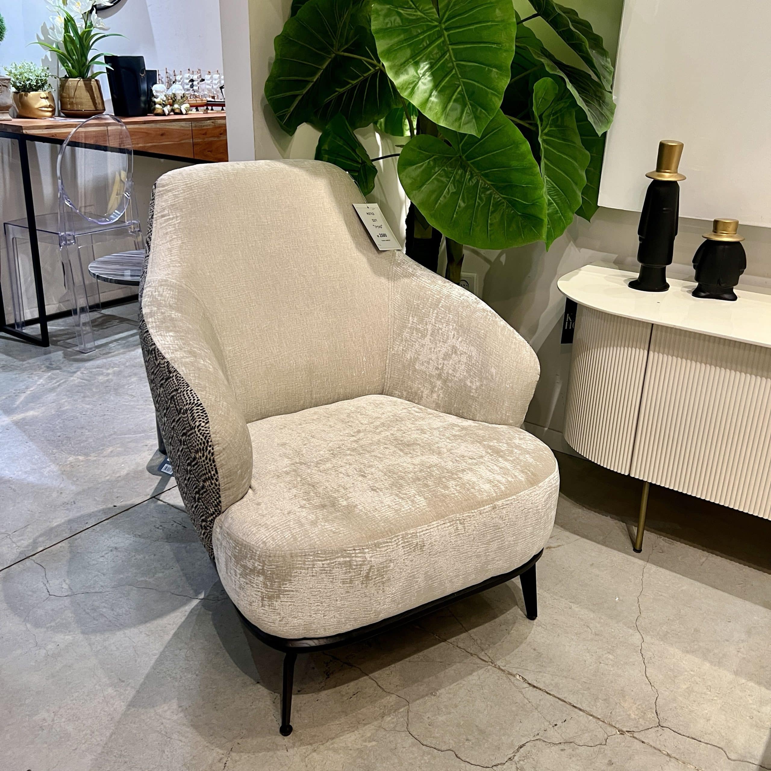 כורסא מעוצבת דגם סופיה כורסא מעוצבת דגם סופיה