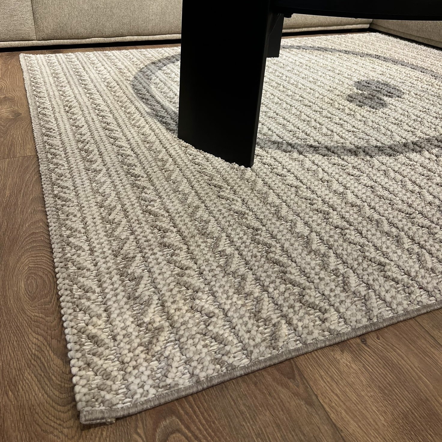 שטיח קליפורניה אפור לבן צמה שטוחה