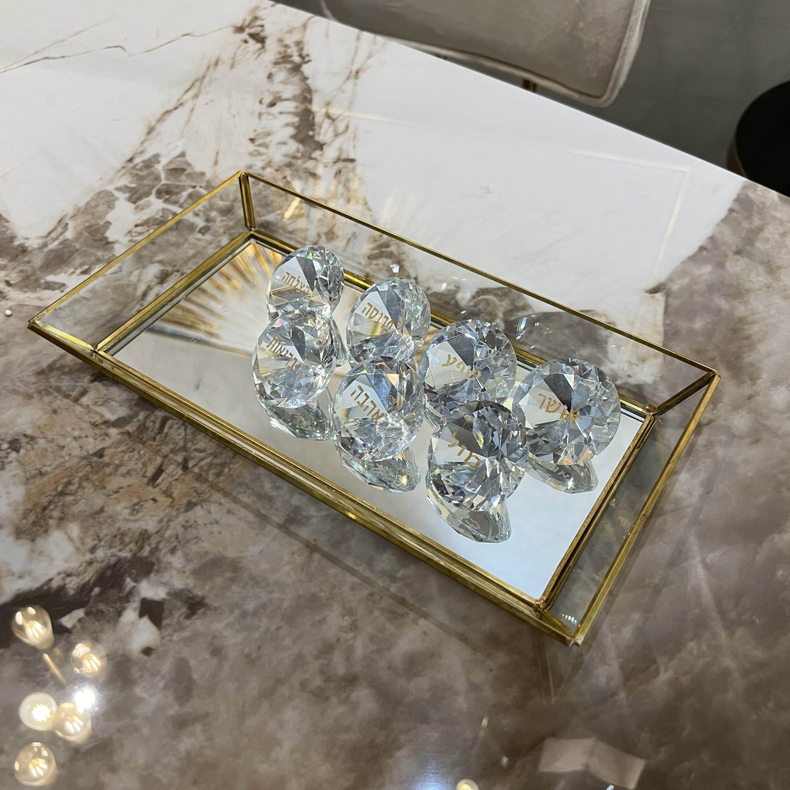 אבן קריסטל כיתוב קטן דגם איקו אבן קריסטל כיתוב קטן דגם איקו