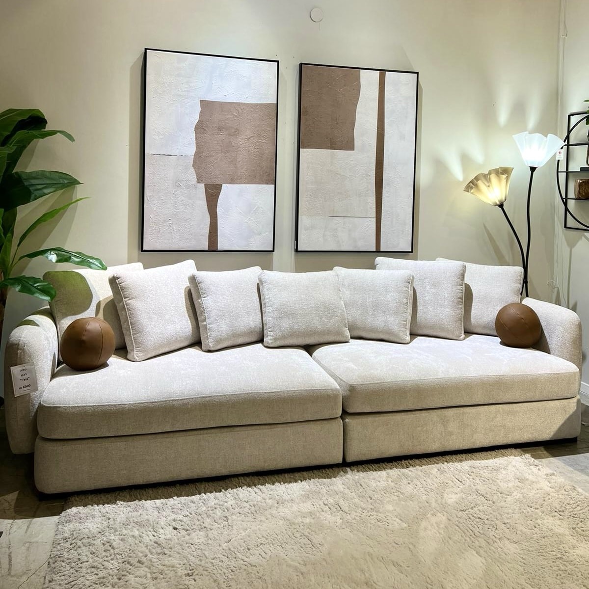 ספה מעוצבת דגם גוצ׳ה | בעיצוב אישי ספה מעוצבת דגם גוצ׳ה | בעיצוב אישי