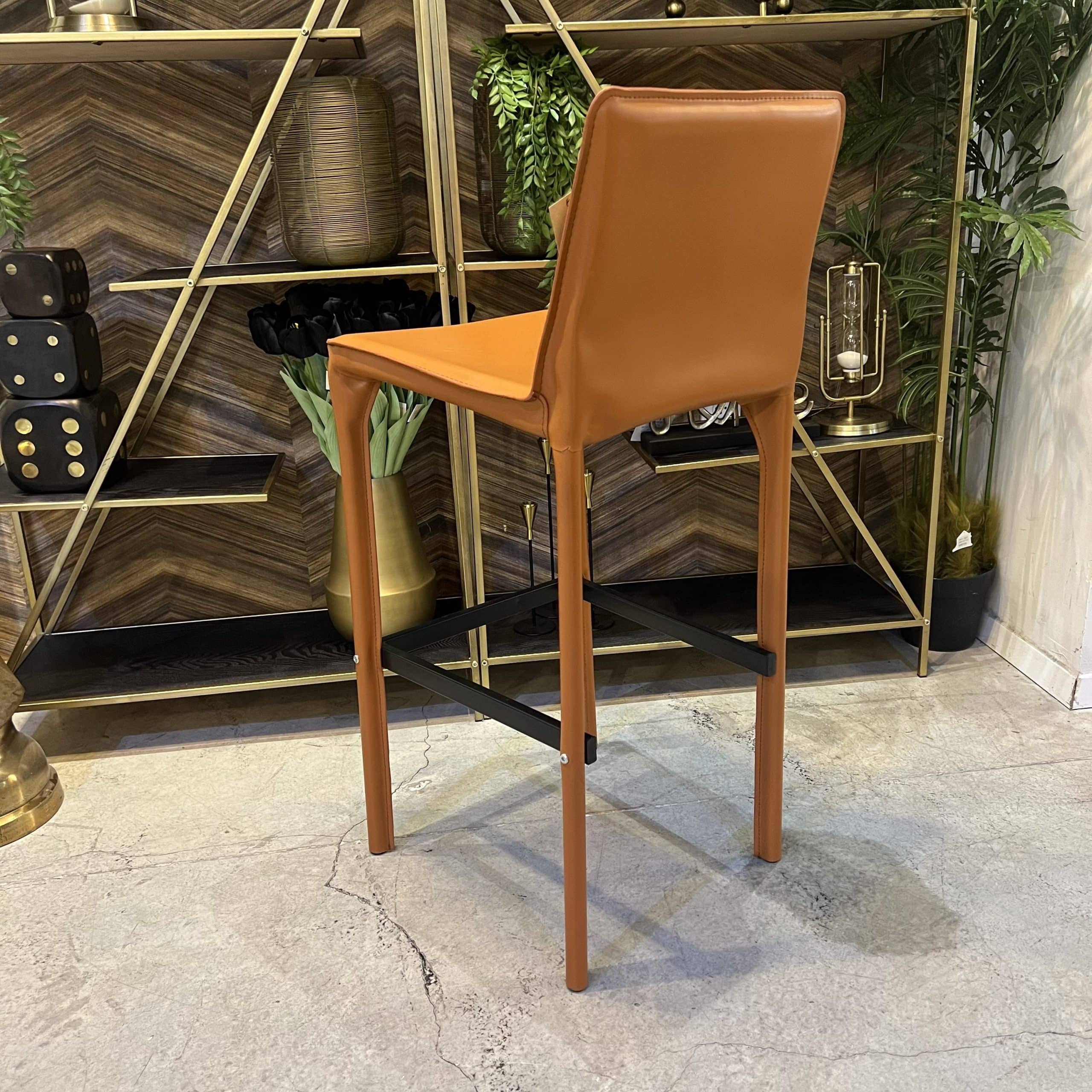 כיסא בר ויוינו דמוי עור חום דגם סינדי ONLINE SALE!