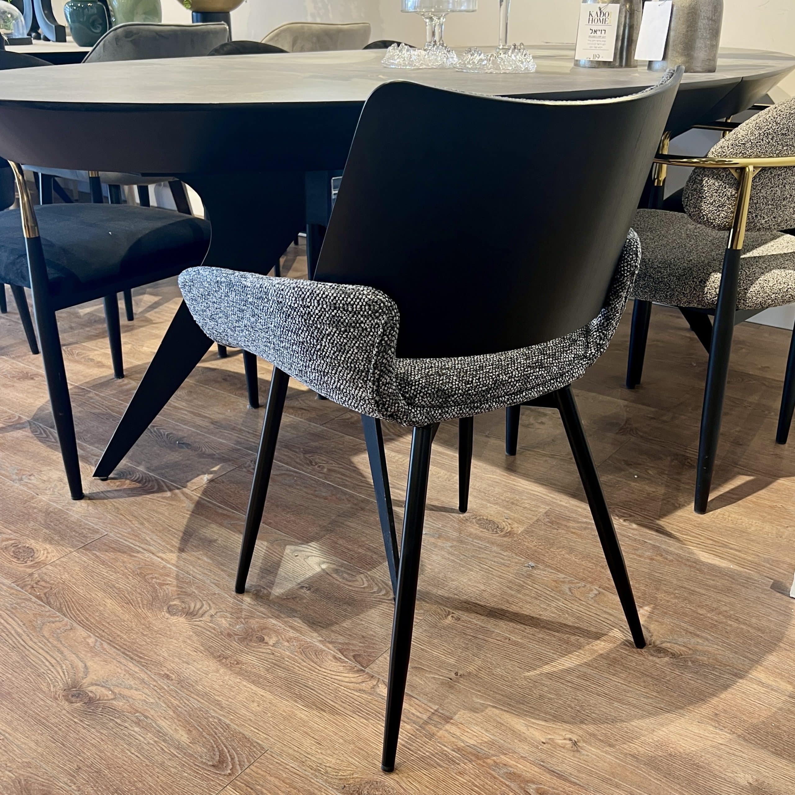 כיסא יוקרתי מעוצב אריג אפור בליני דגם 220- אחרון! כיסא יוקרתי מעוצב אריג אפור בליני דגם 220- אחרון!