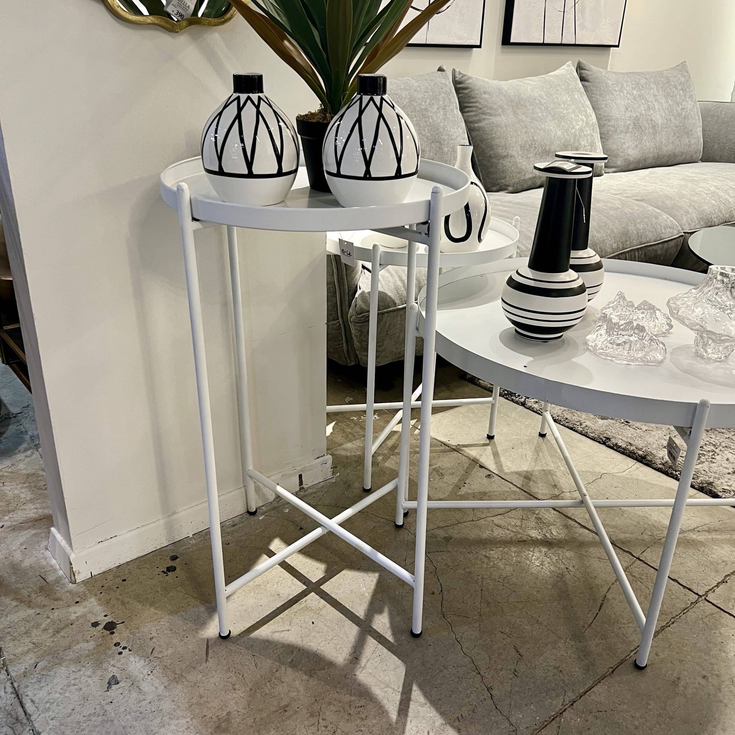 סט שולחנות לבן דגם בריק - חיסול