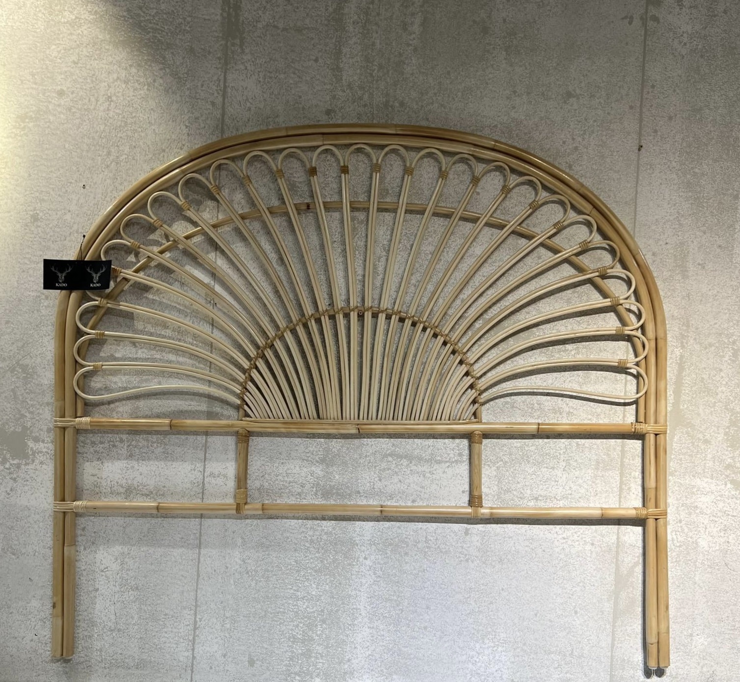 ראש מיטה ראטן קוסומוי דגם בונטיים (ללא בסיס)- חיסול!! ראש מיטה ראטן קוסומוי דגם בונטיים (ללא בסיס)- חיסול!!