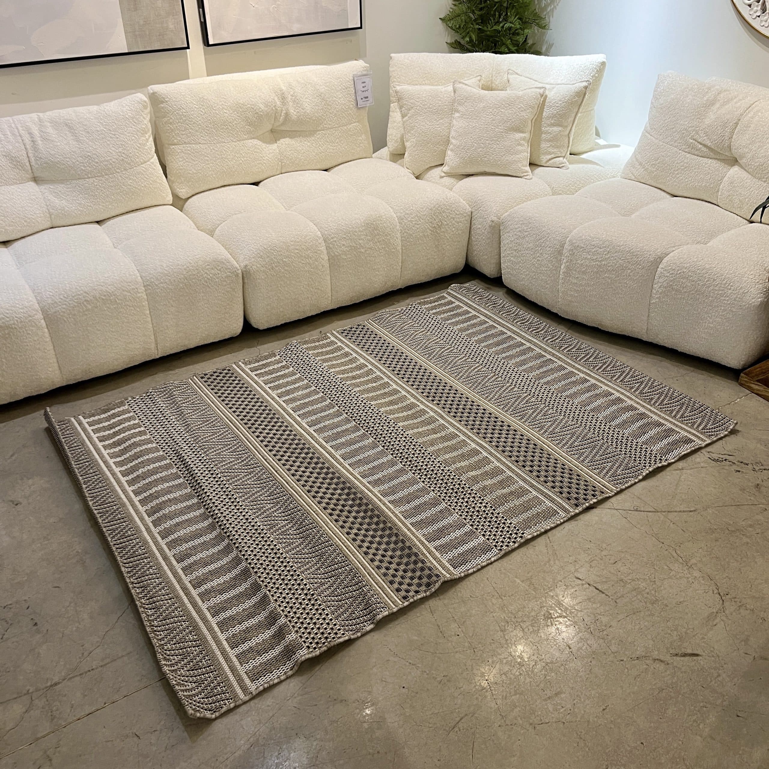 שטיח קש קלוע גאומטרי דגם דלהי