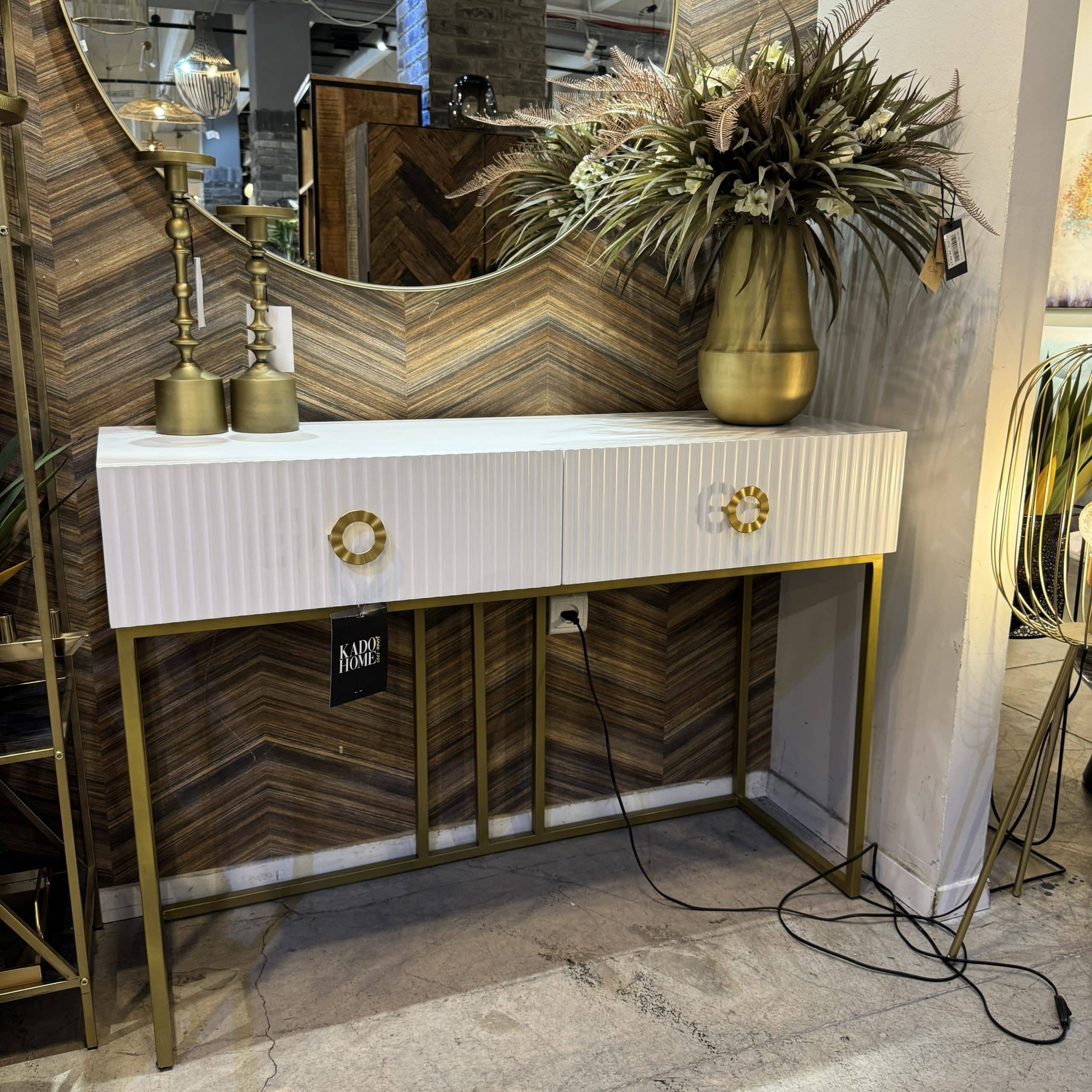 קונסולה מעוצבת דגם גפן קונסולה מעוצבת דגם גפן