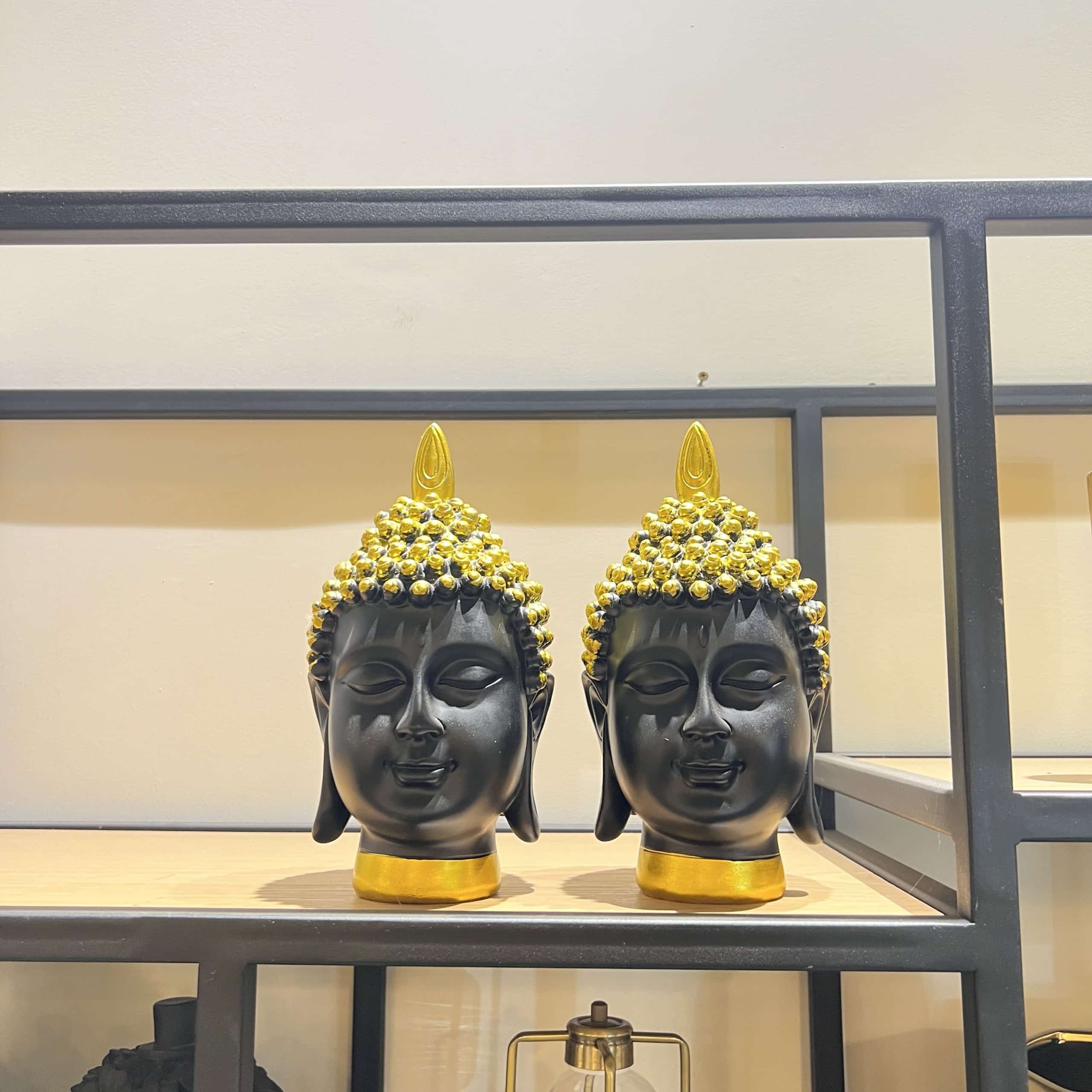 פסל ראש בודהה שחור שיער שחור וזהב