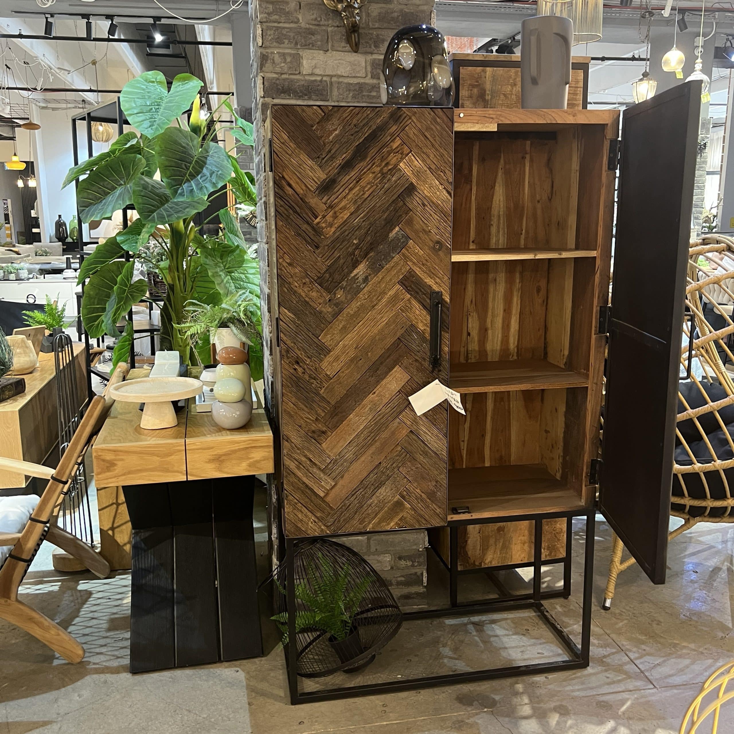 קומודה עץ מלא פישבונד דגם רוי