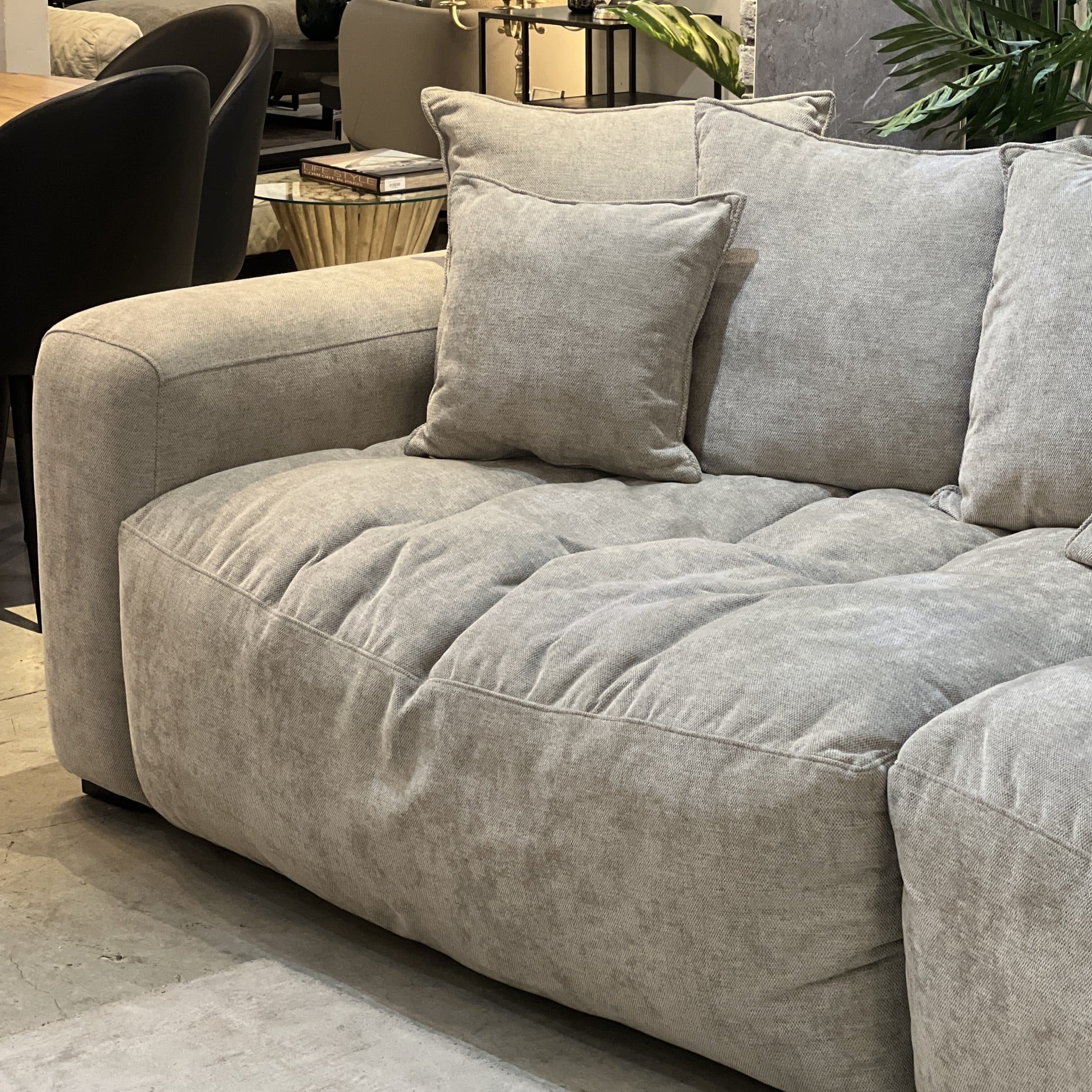 ספה מפנקת דגם סופט שילוב נוצות ספה מפנקת דגם סופט שילוב נוצות