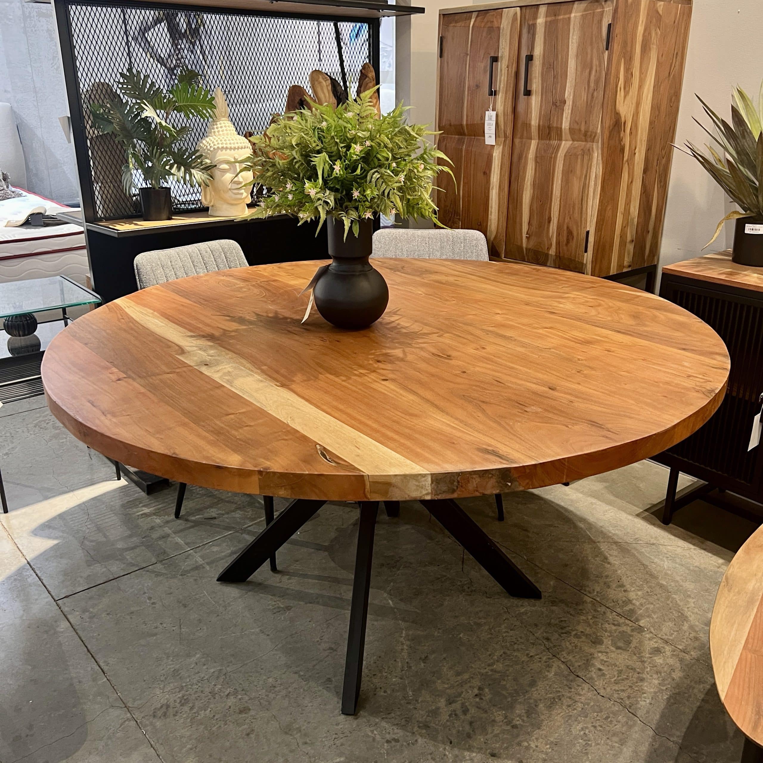 שולחן אוכל עגול עץ מנגו דגם נדרן שולחן אוכל עגול עץ מנגו דגם נדרן