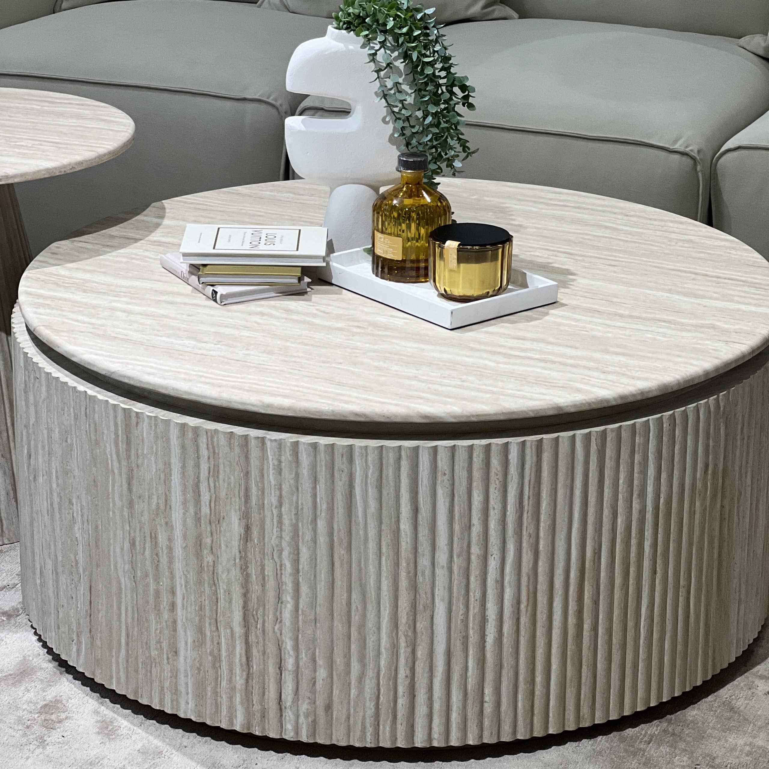 סט 2 שולחנות סלון עגולים טרוורטין