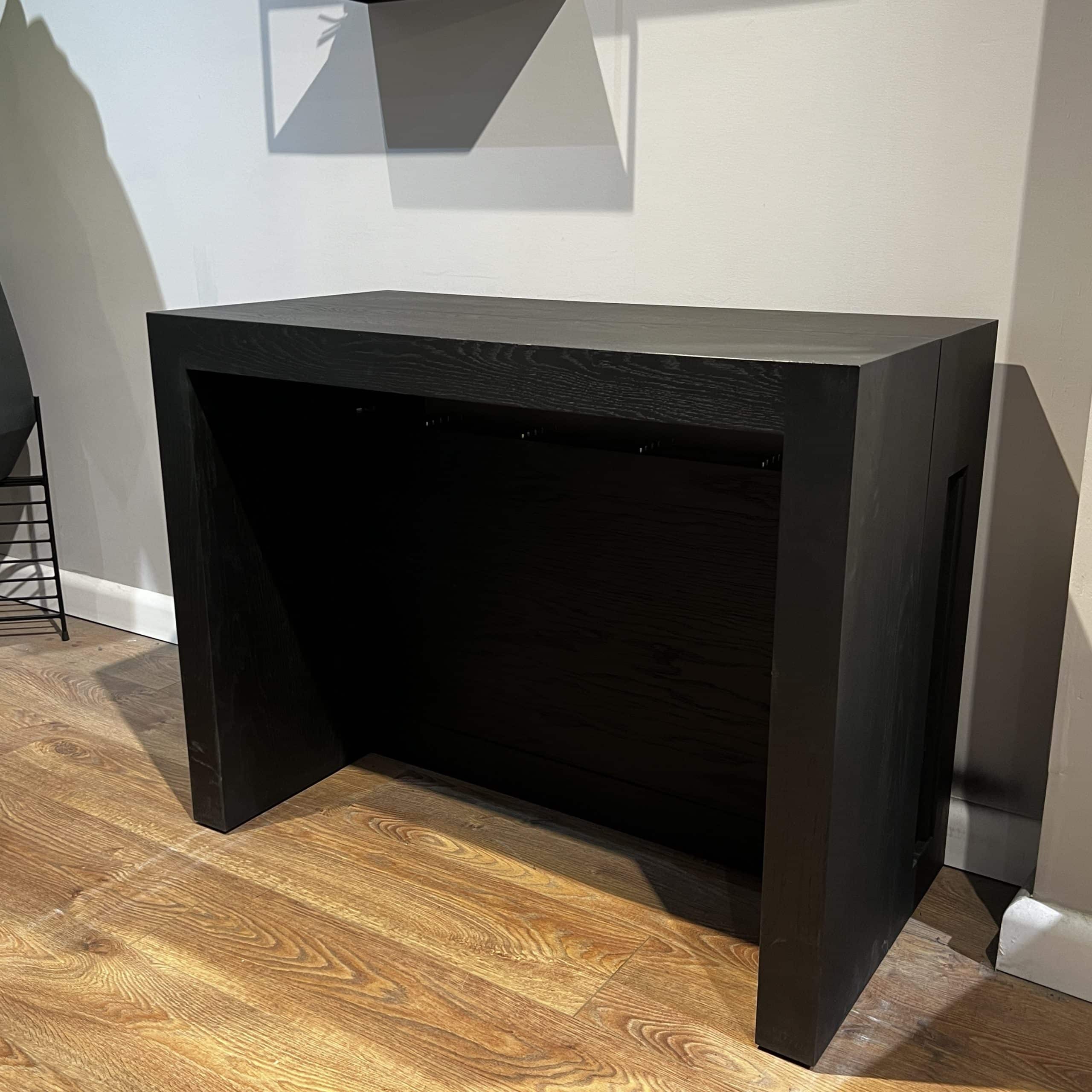 קונסולה נפתחת לפינת אוכל 0.5מ עד 3מטר קונסולה נפתחת לפינת אוכל 0.5מ עד 3מטר