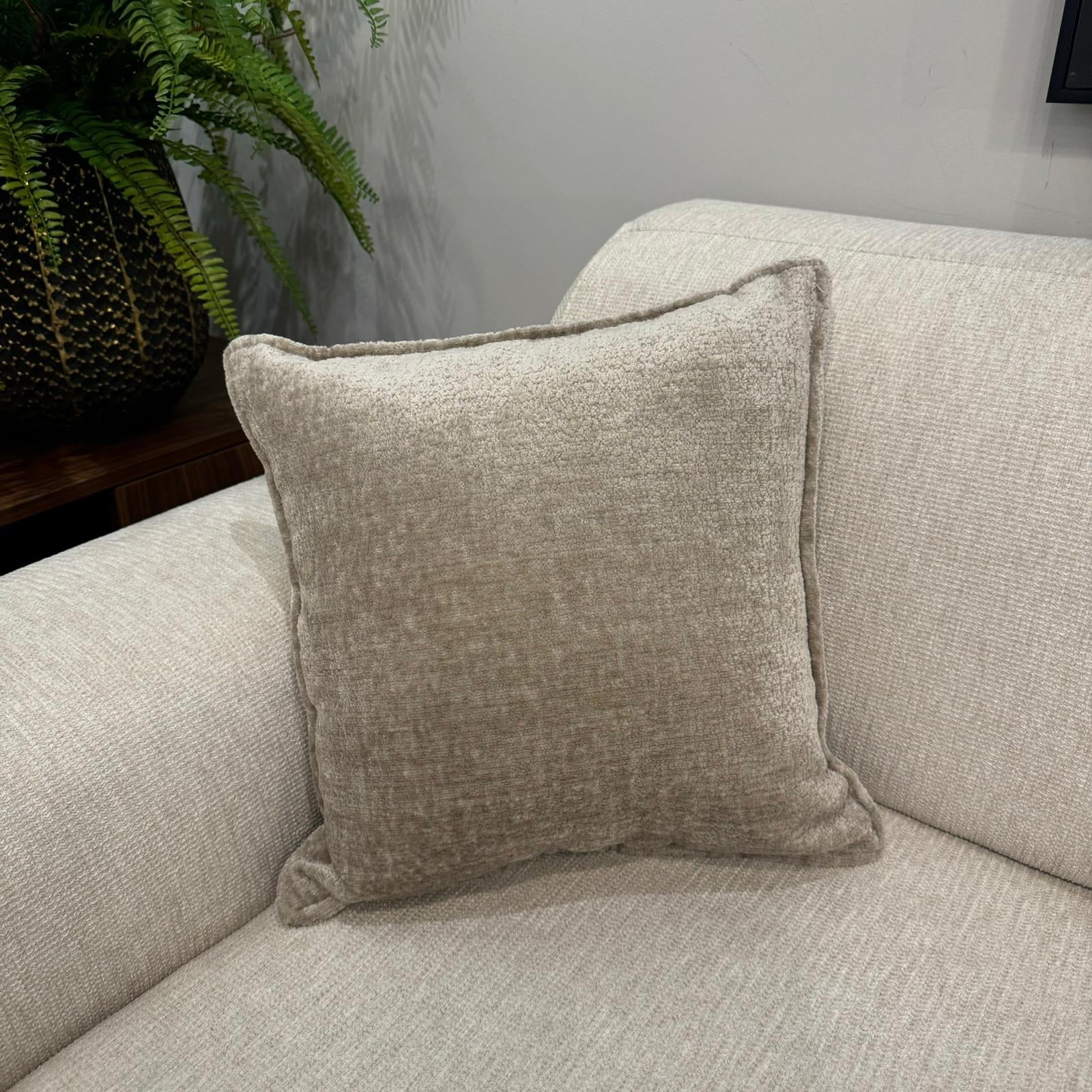 כרית נוי מרובעת מוקה טקסטורה