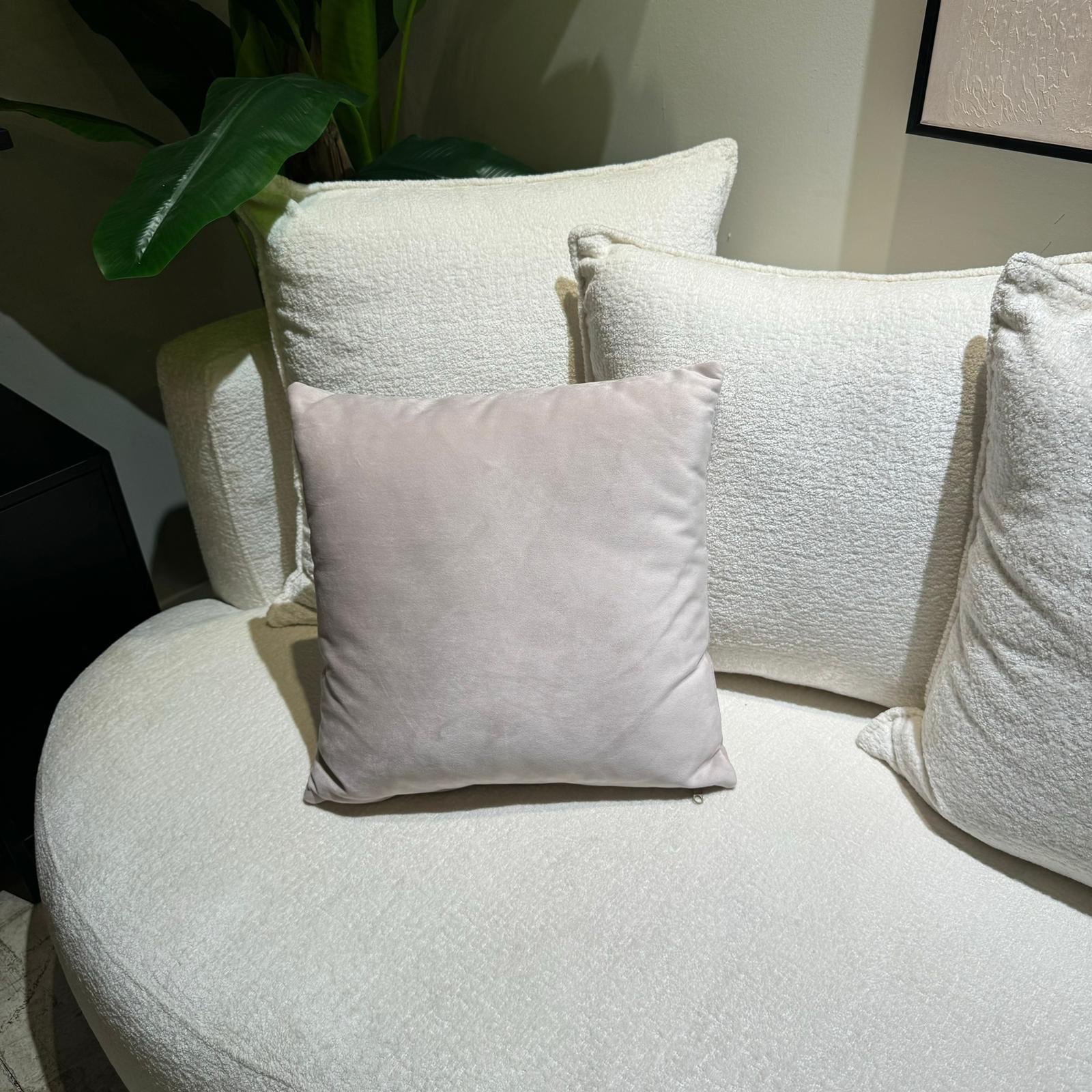 כרית נוי מרובעת קטיפה ניוד