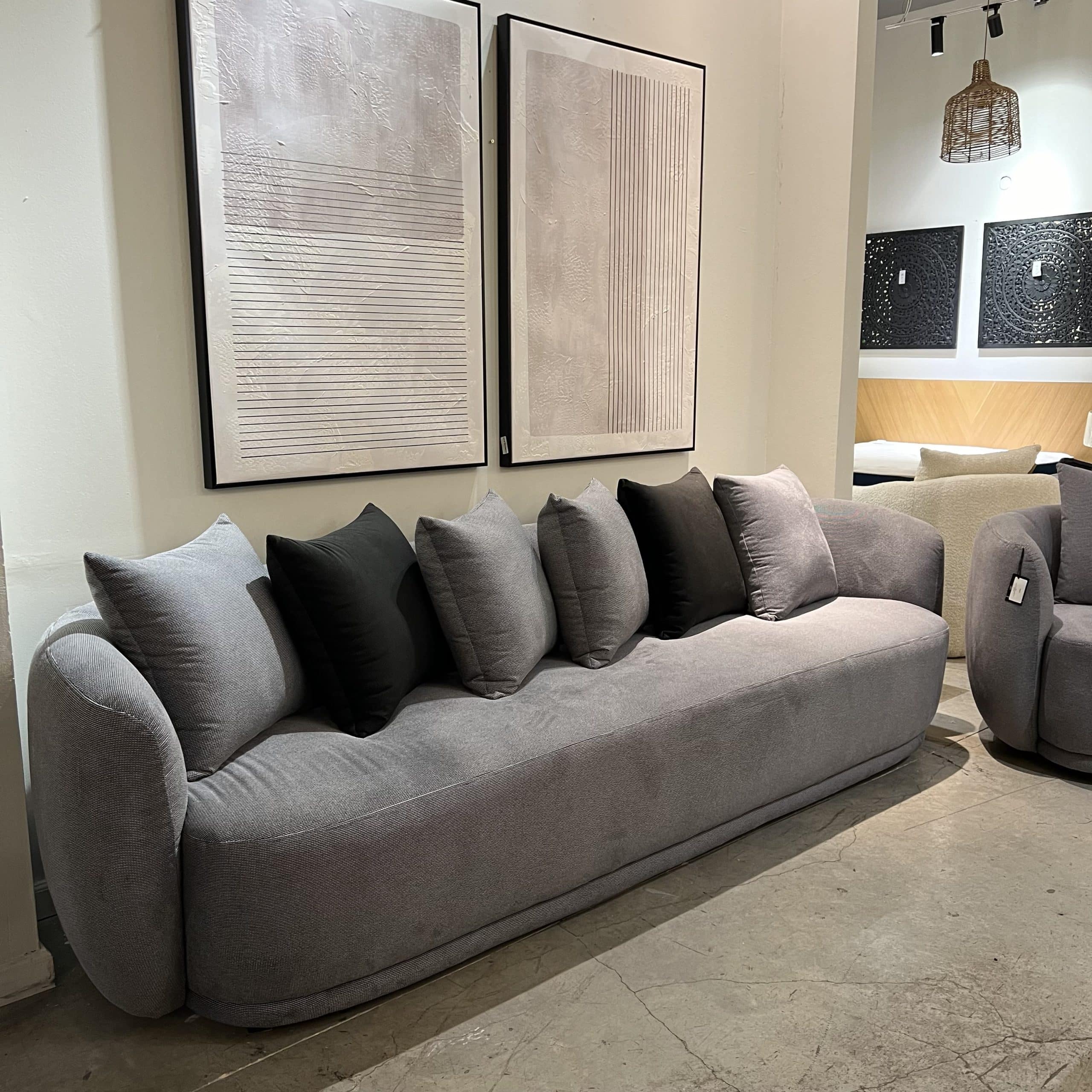 ספה מעוצבת דגם מיאמי 2.5 מטר- אחרונה מתצוגה! ספה מעוצבת דגם מיאמי 2.5 מטר- אחרונה מתצוגה!