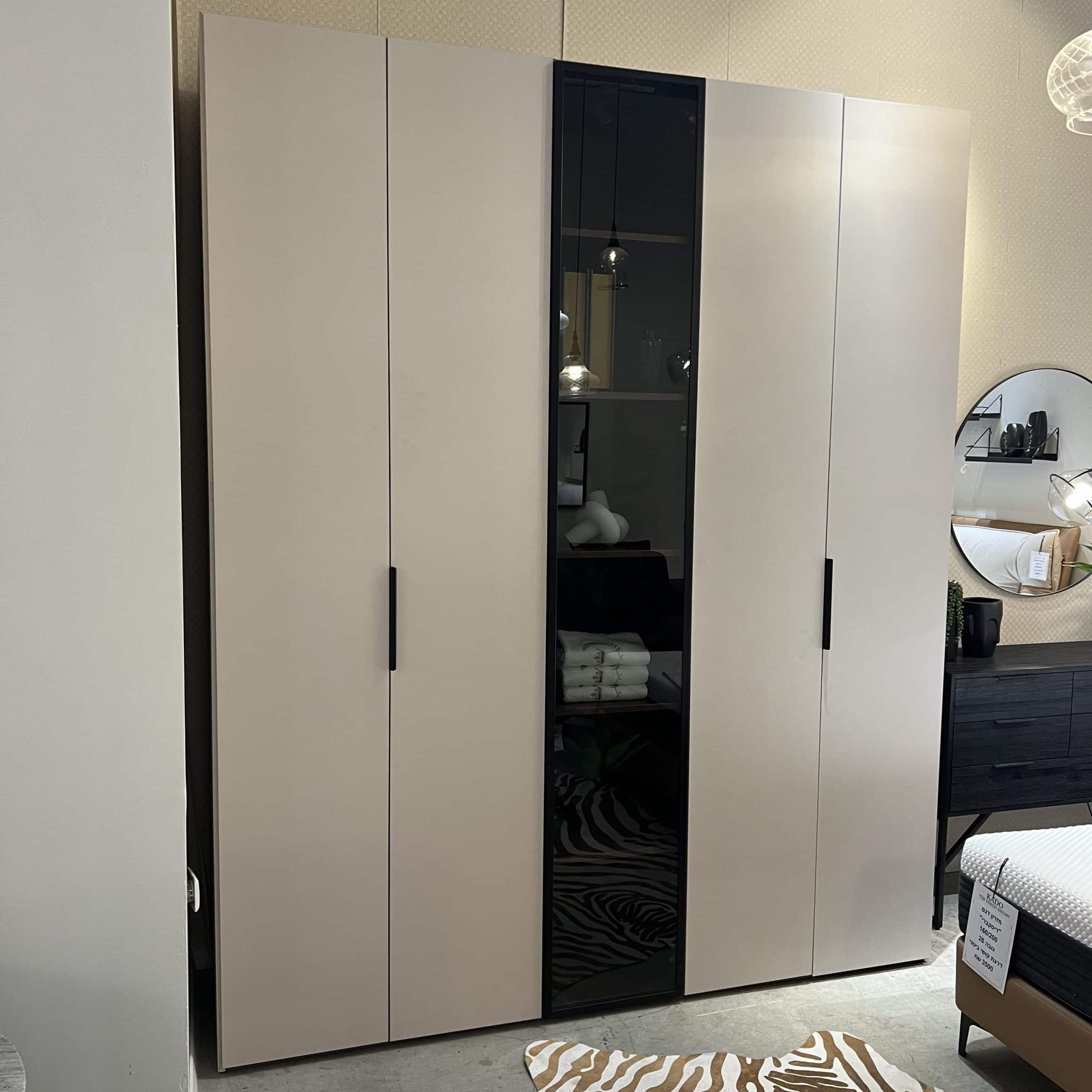 ארון יוקרתי דגם אנג׳ל בעיצוב אישי