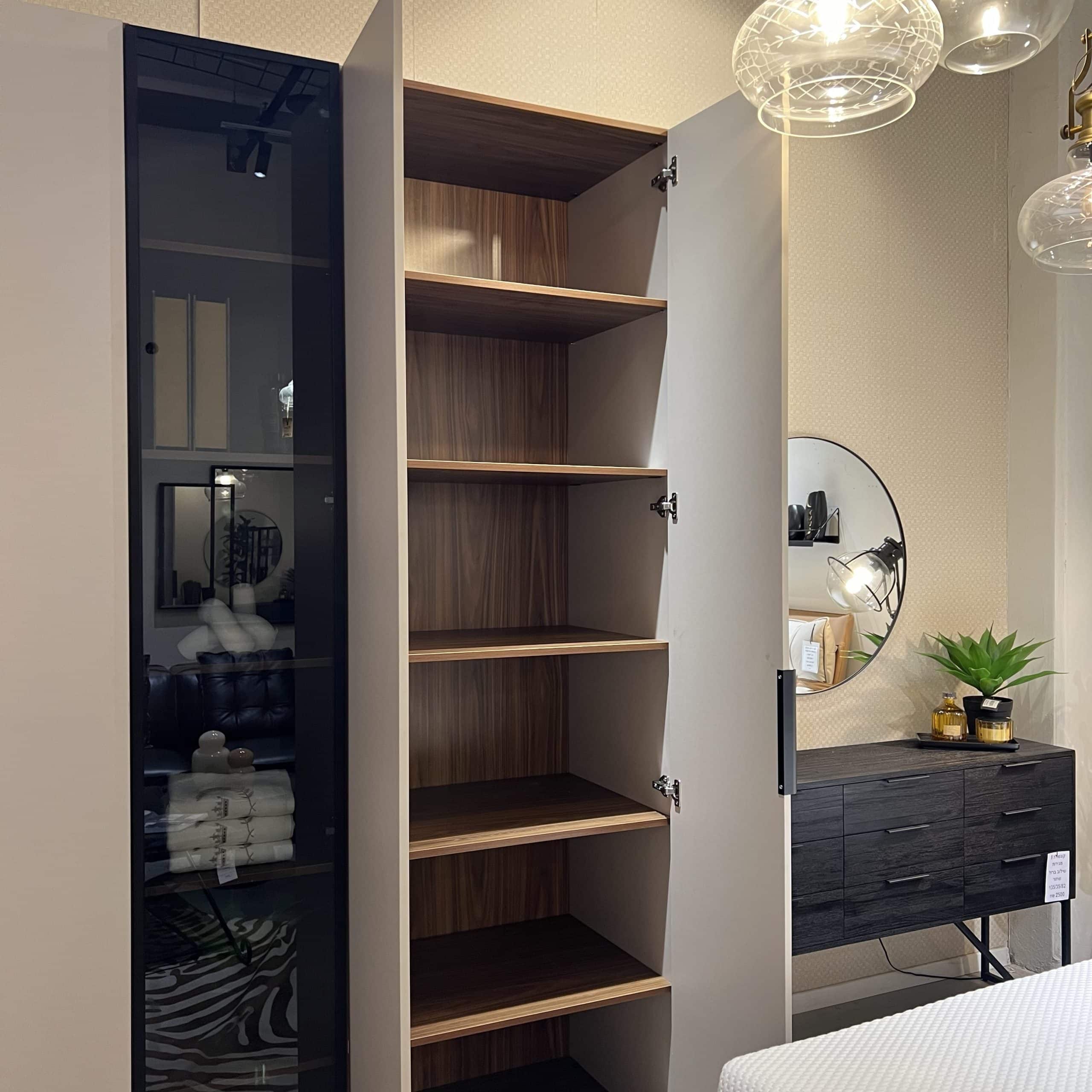 ארון יוקרתי דגם אנג׳ל בעיצוב אישי ארון יוקרתי דגם אנג׳ל בעיצוב אישי