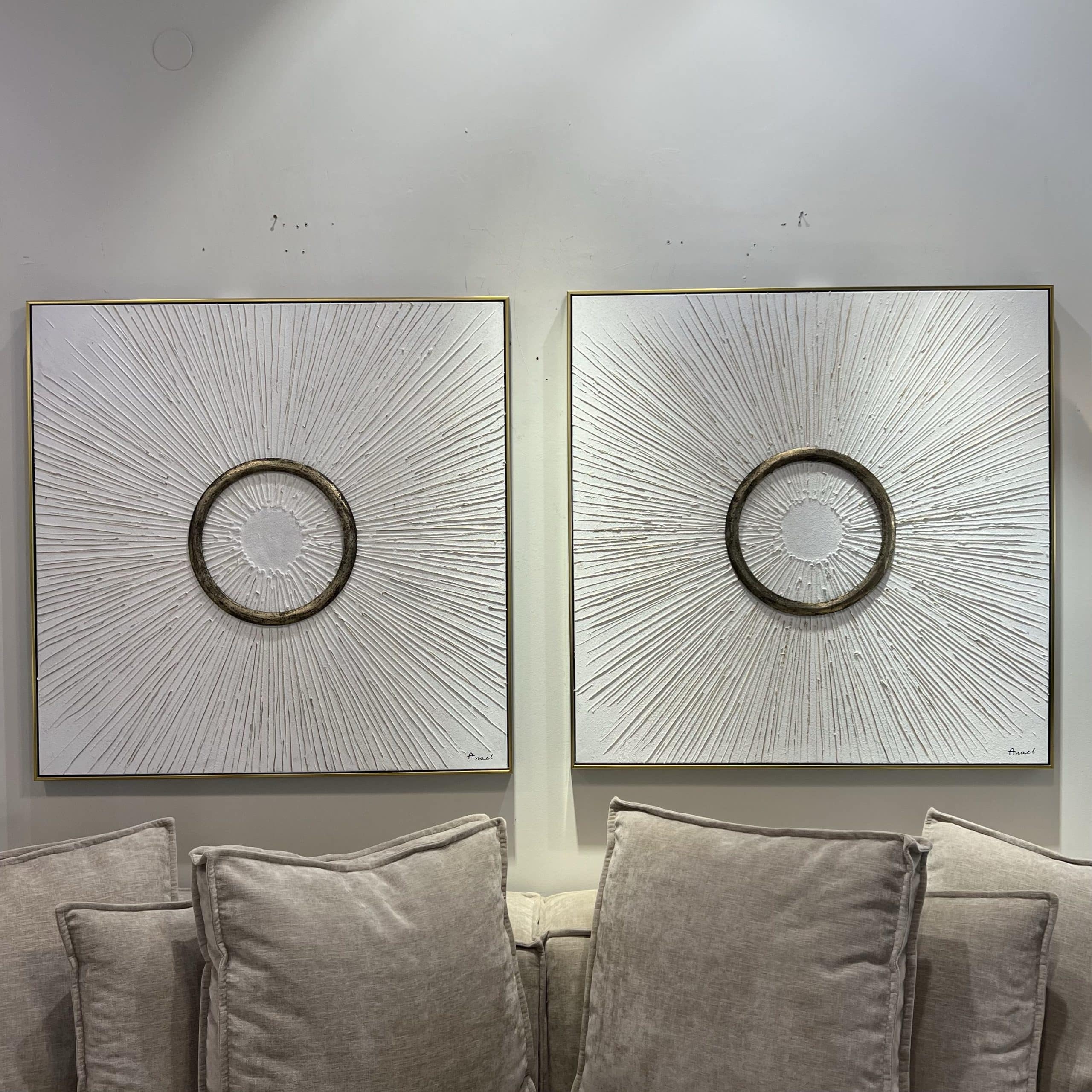 תמונה אנאל גווני לבן עבודת יד בשילוב הדפסה תמונה אנאל גווני לבן עבודת יד בשילוב הדפסה