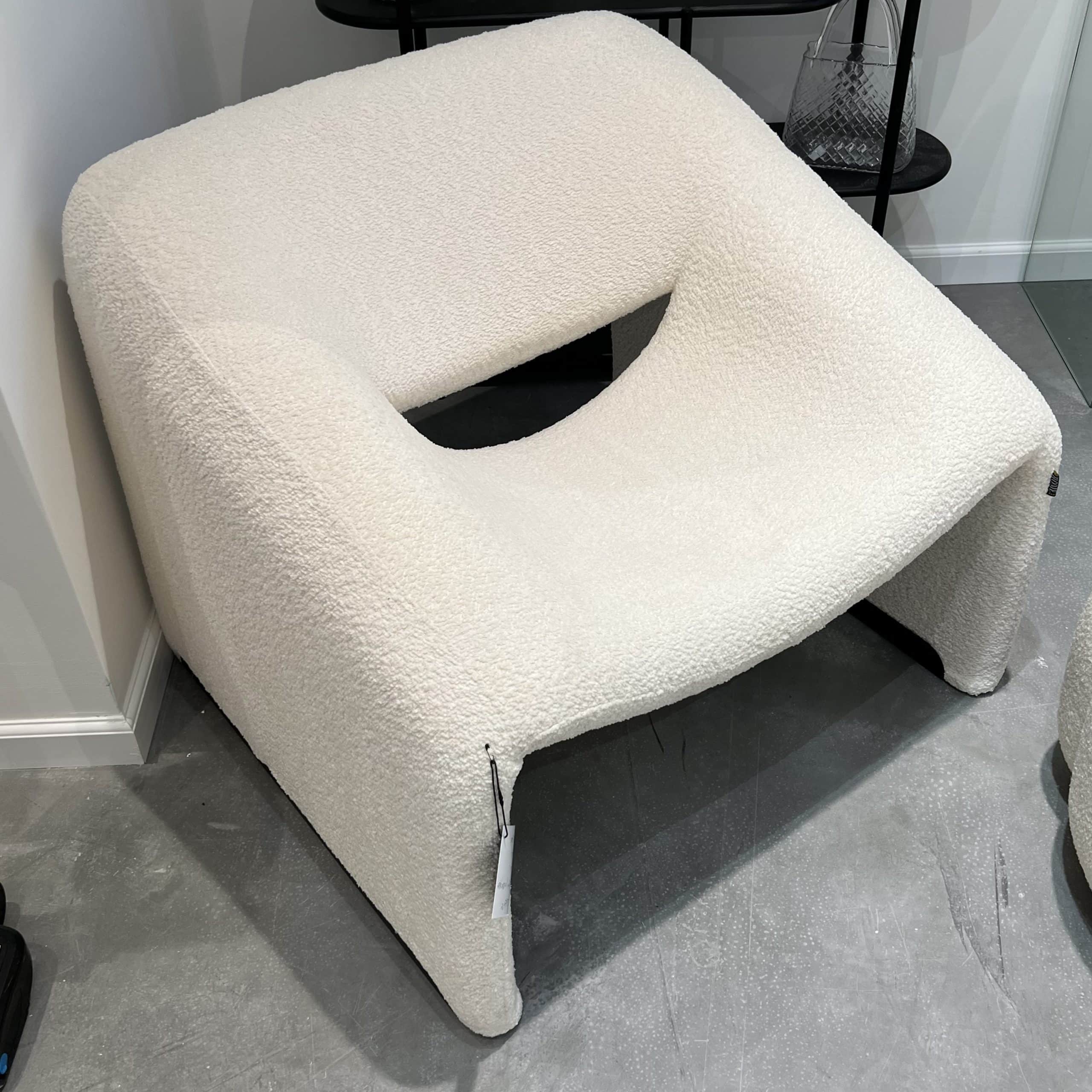 כורסא מילי בוקלה שמנת דגם ויקי | במבצע חיסול מלאי! כורסא מילי בוקלה שמנת דגם ויקי | במבצע חיסול מלאי!