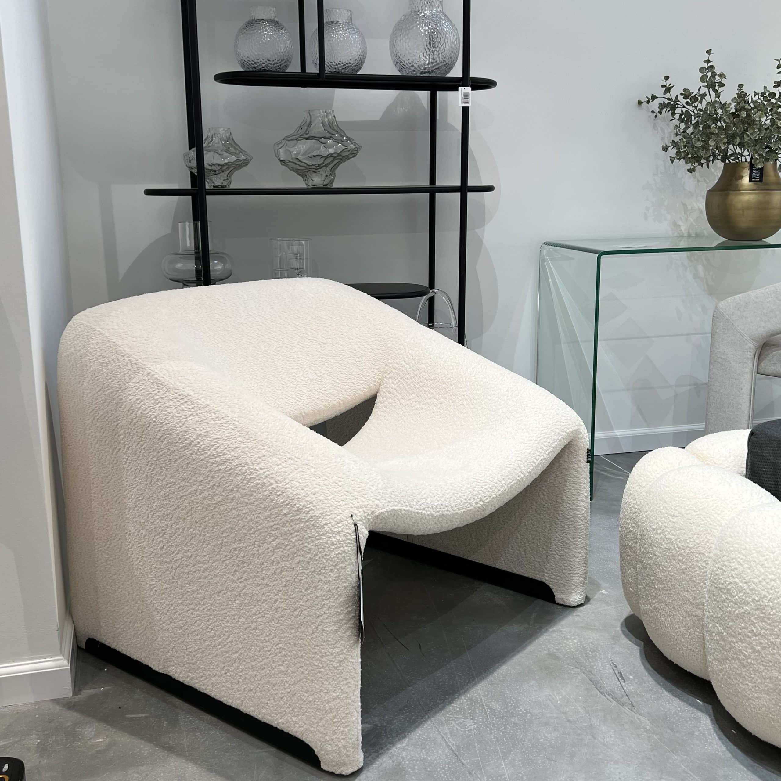 כורסא מילי בוקלה שמנת דגם ויקי | במבצע חיסול מלאי! כורסא מילי בוקלה שמנת דגם ויקי | במבצע חיסול מלאי!