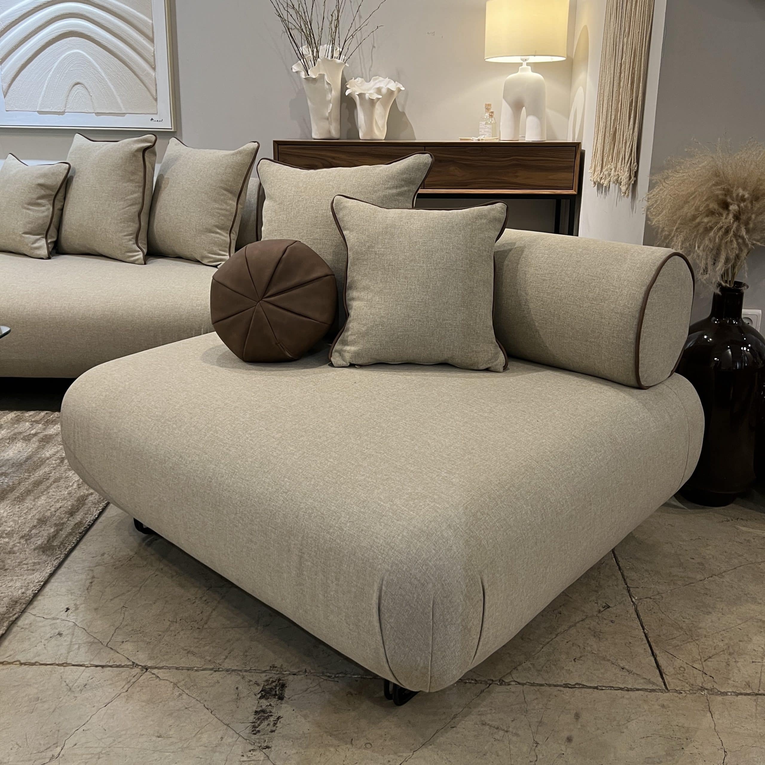 לאב סיט דגם אנטוניו לאב סיט דגם אנטוניו